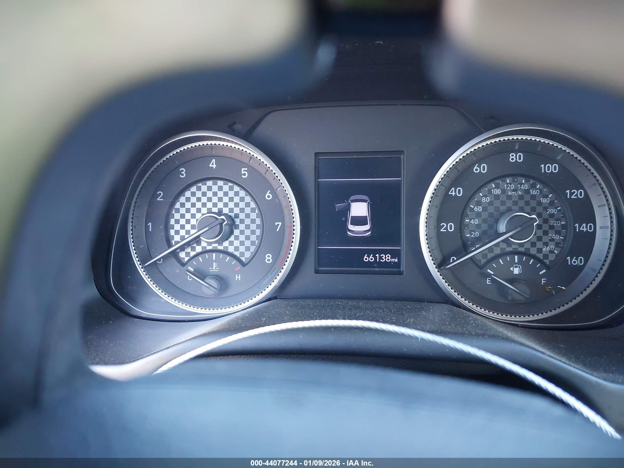 HYUNDAI ELANTRA image 7