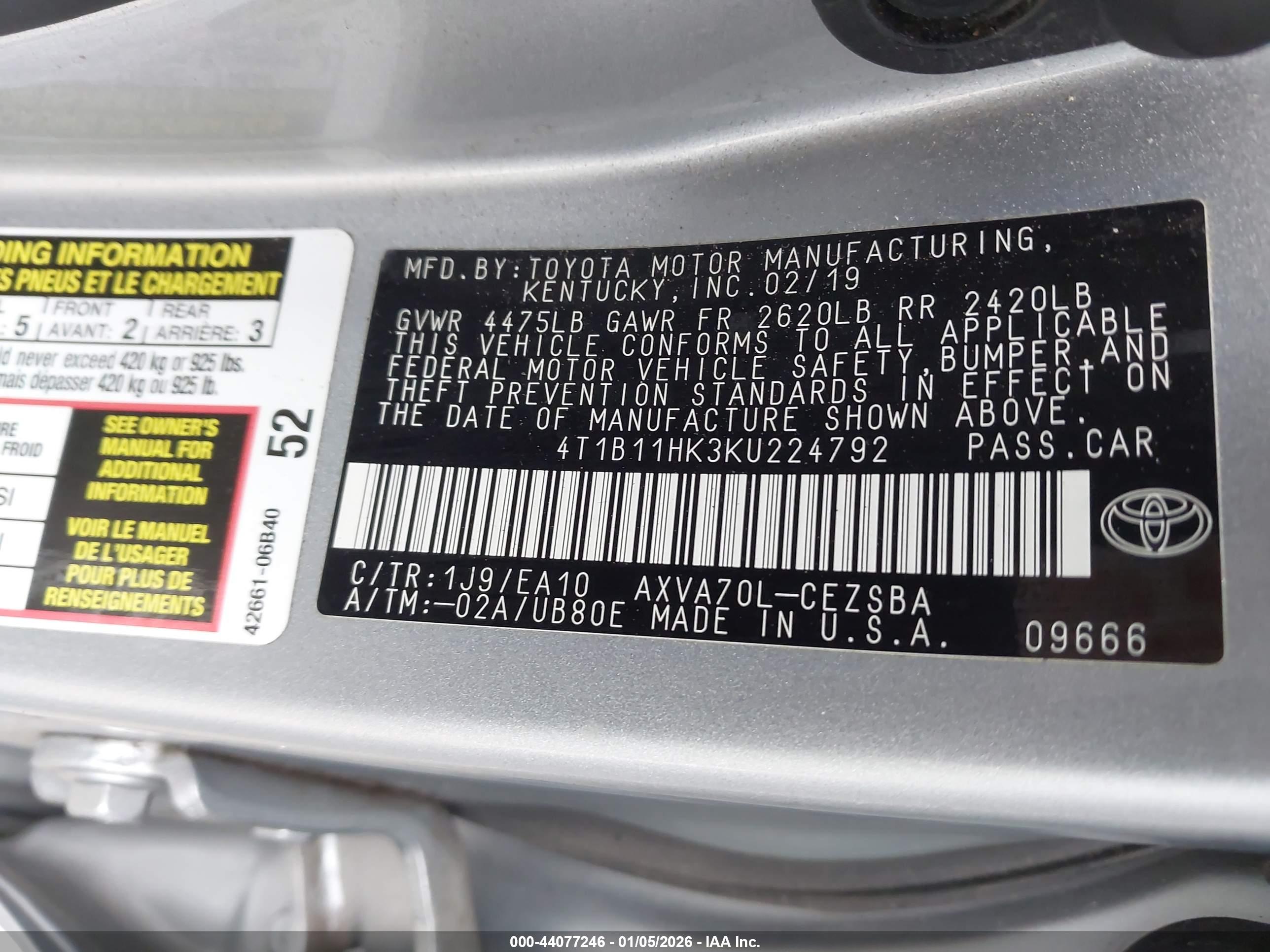 TOYOTA CAMRY image 9