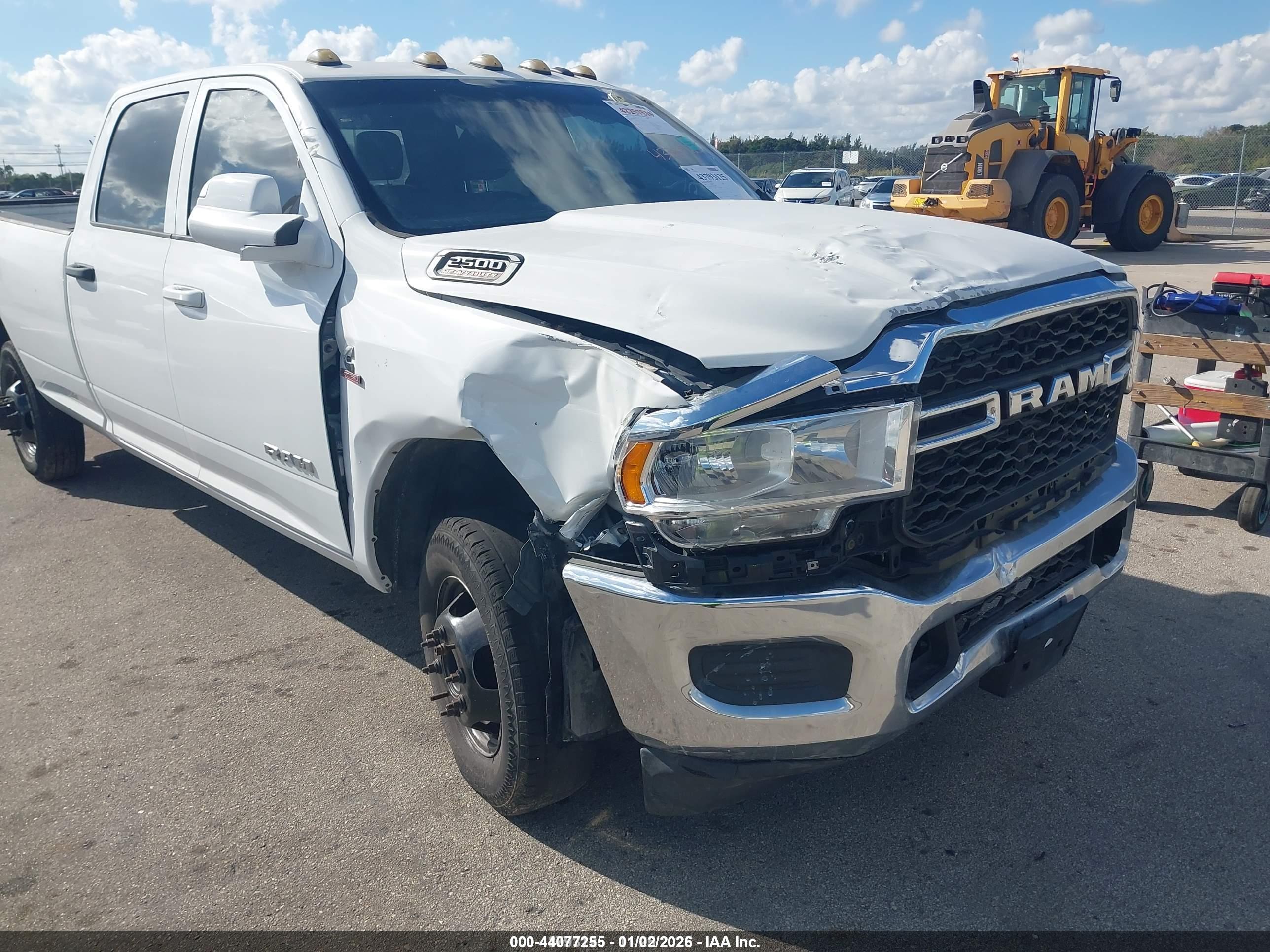 RAM 2500 image 6