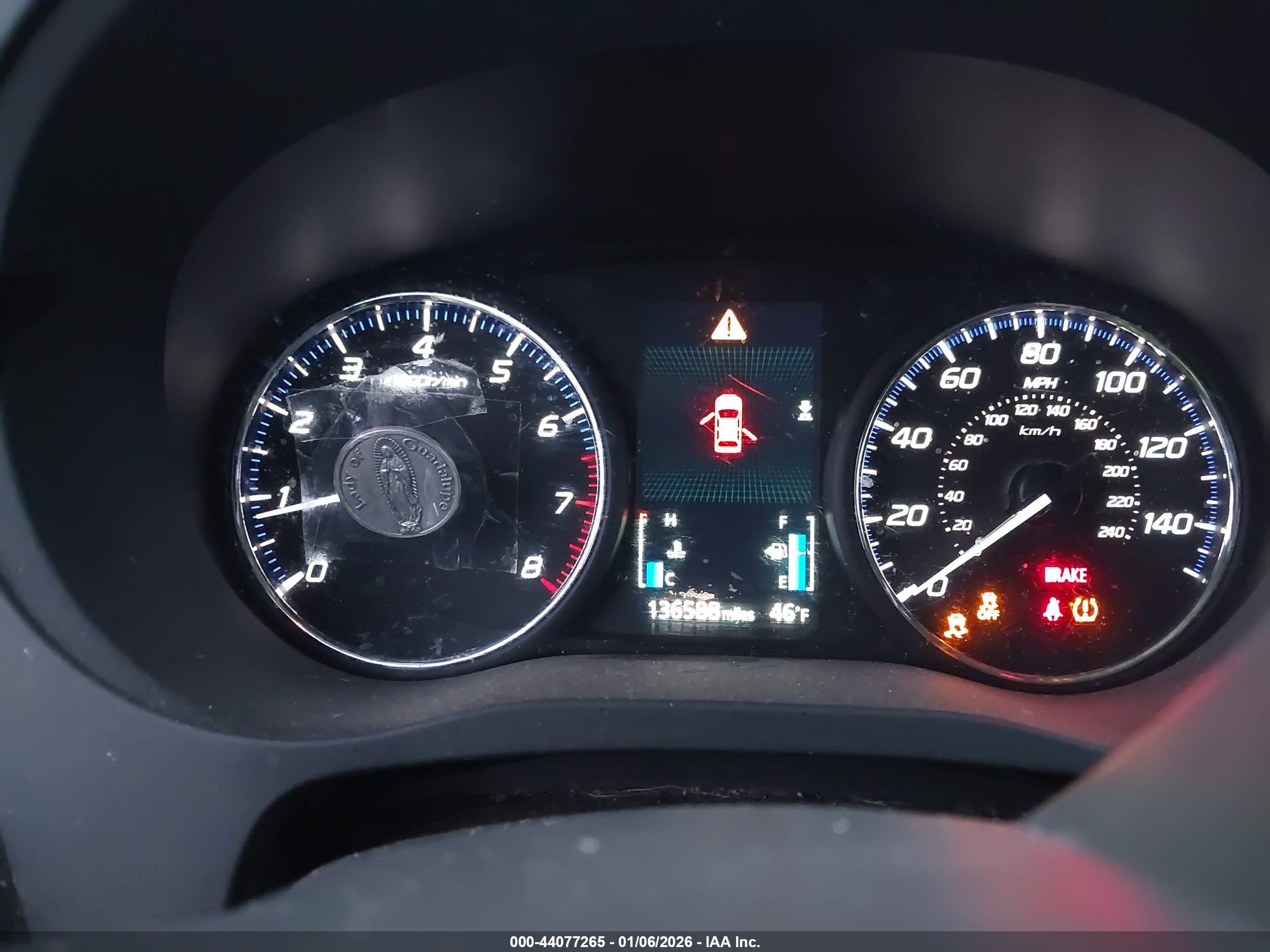 MITSUBISHI OUTLANDER image 7