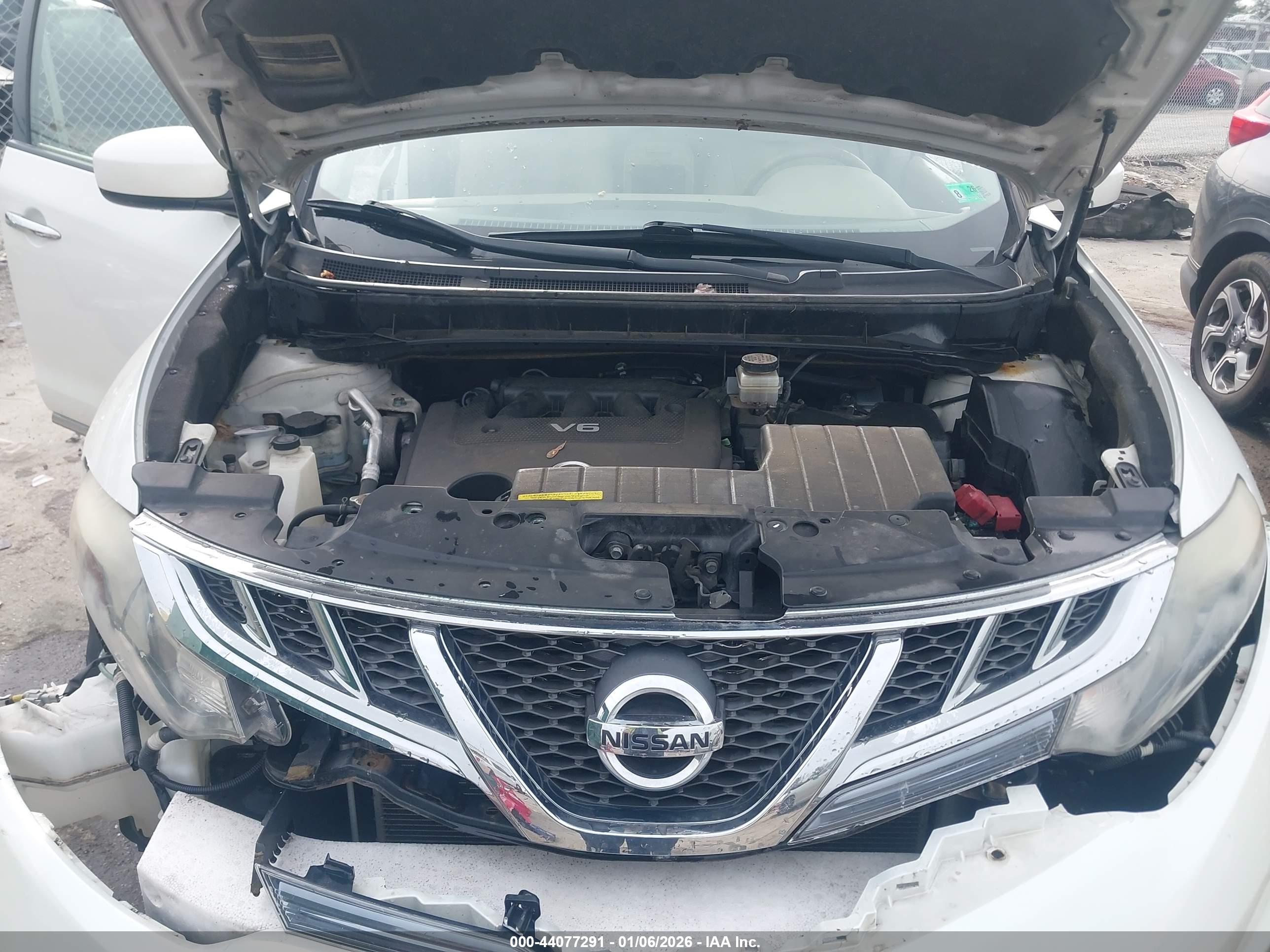 NISSAN MURANO image 10