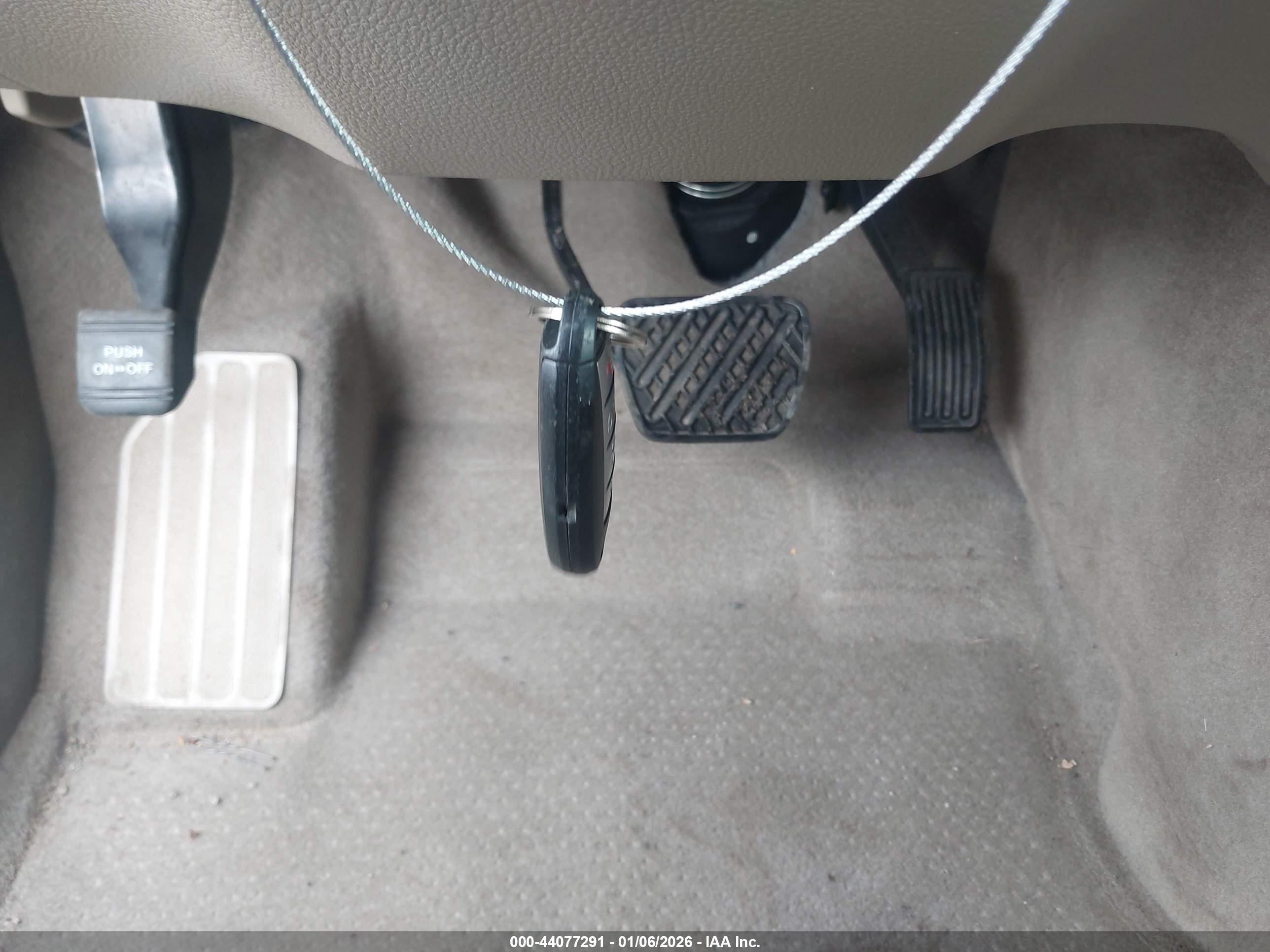 NISSAN MURANO image 11