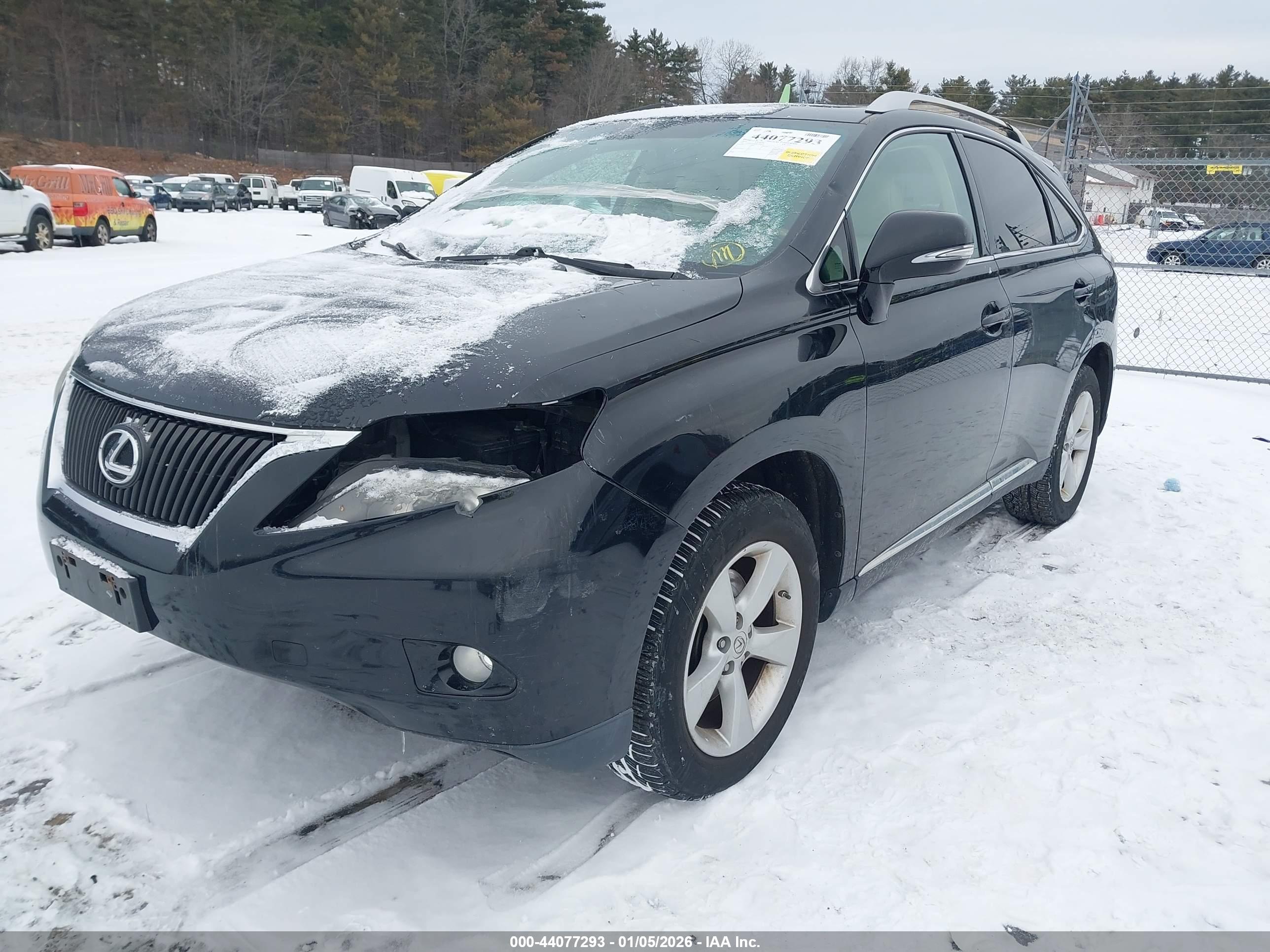 LEXUS RX image 2