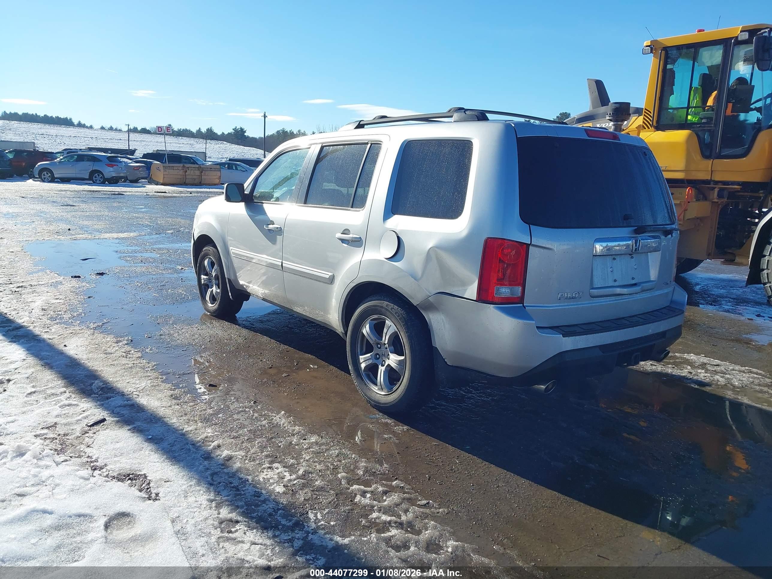 HONDA PILOT image 3