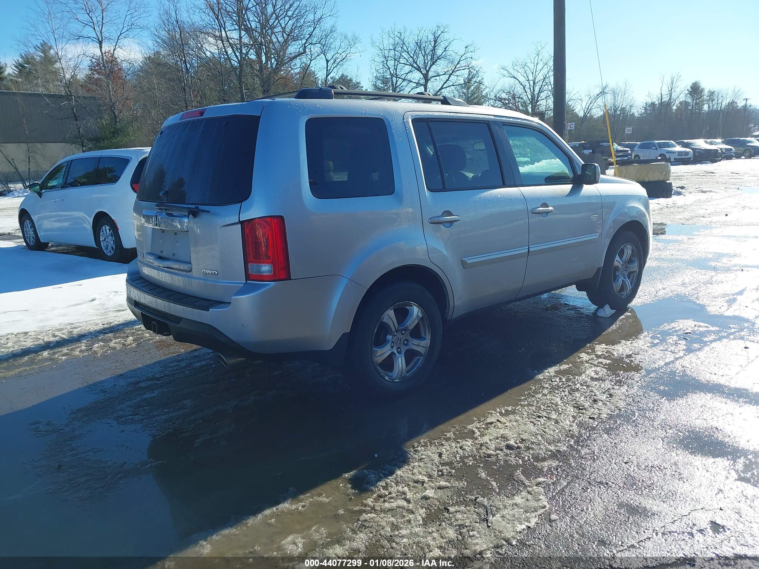 HONDA PILOT image 4