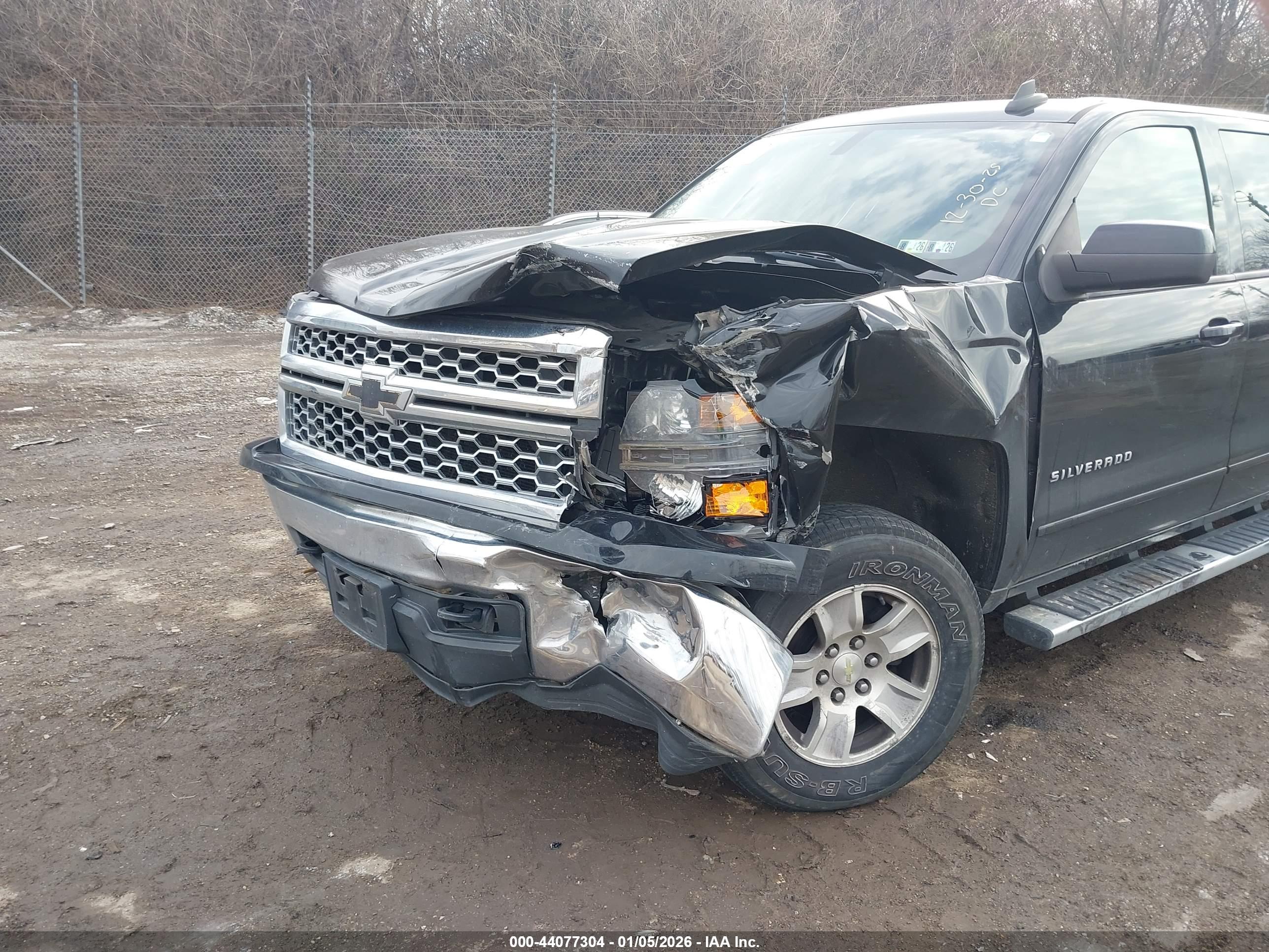 CHEVROLET SILVERADO image 6