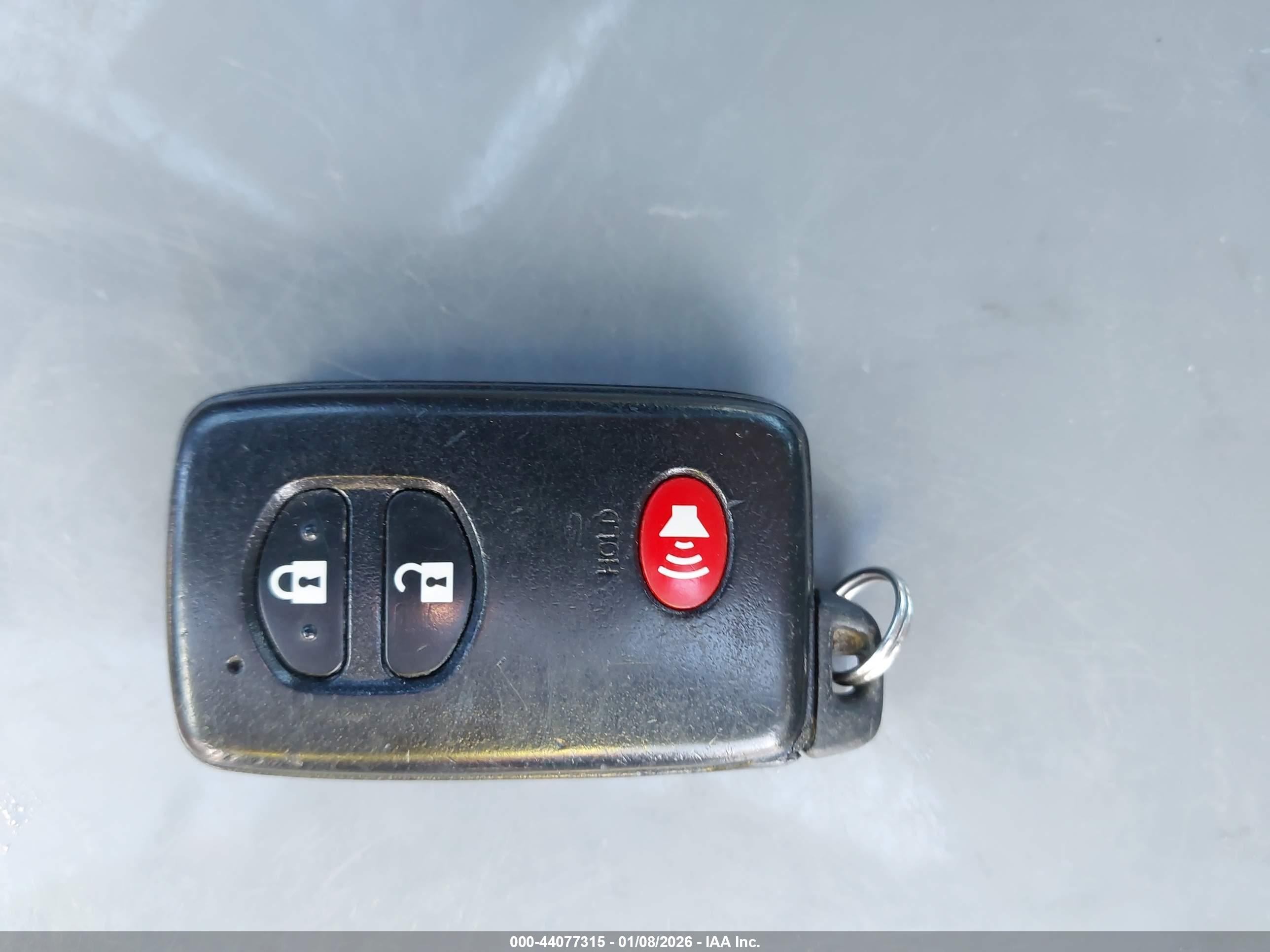 TOYOTA PRIUS image 11