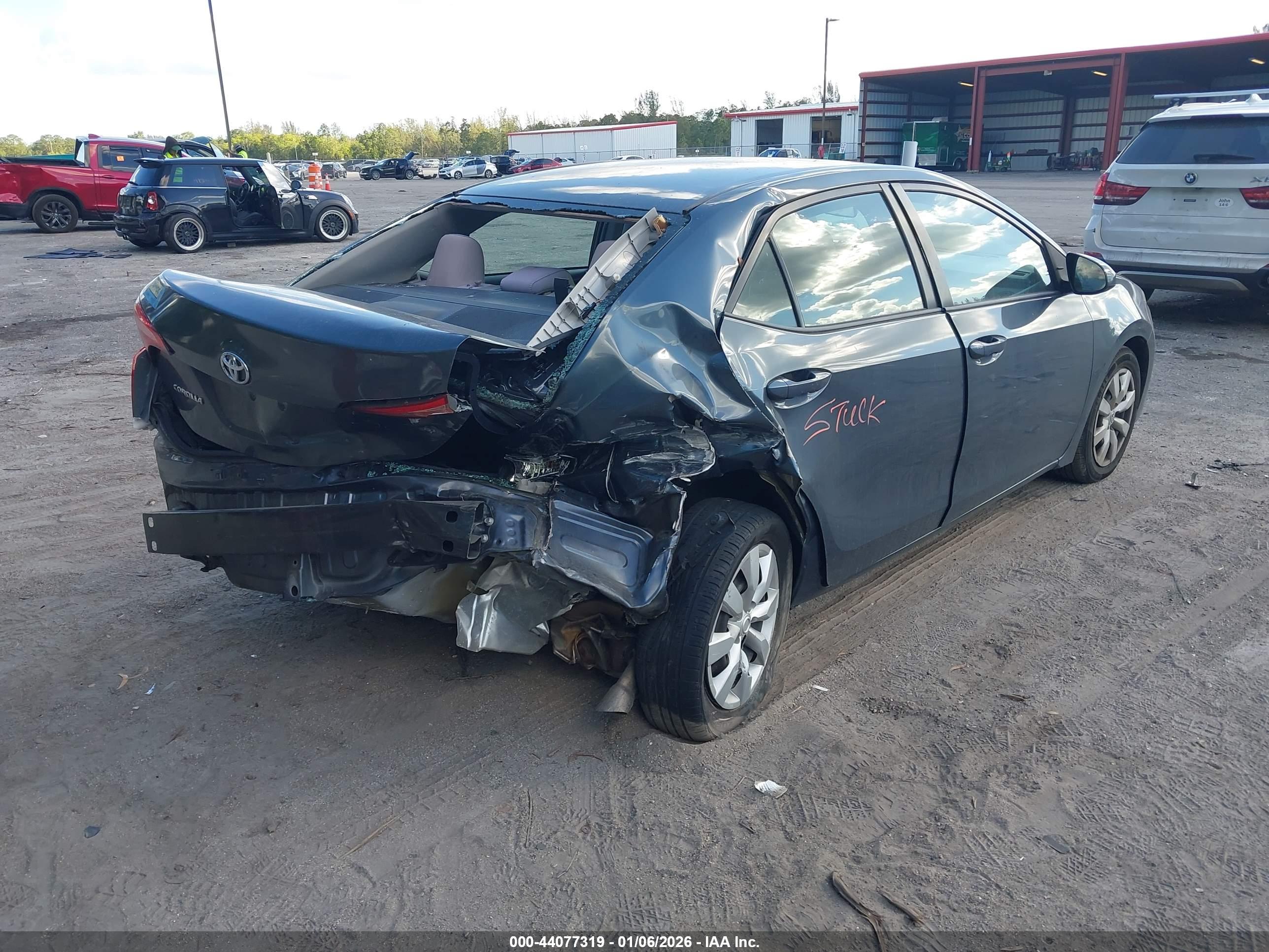 TOYOTA COROLLA image 4