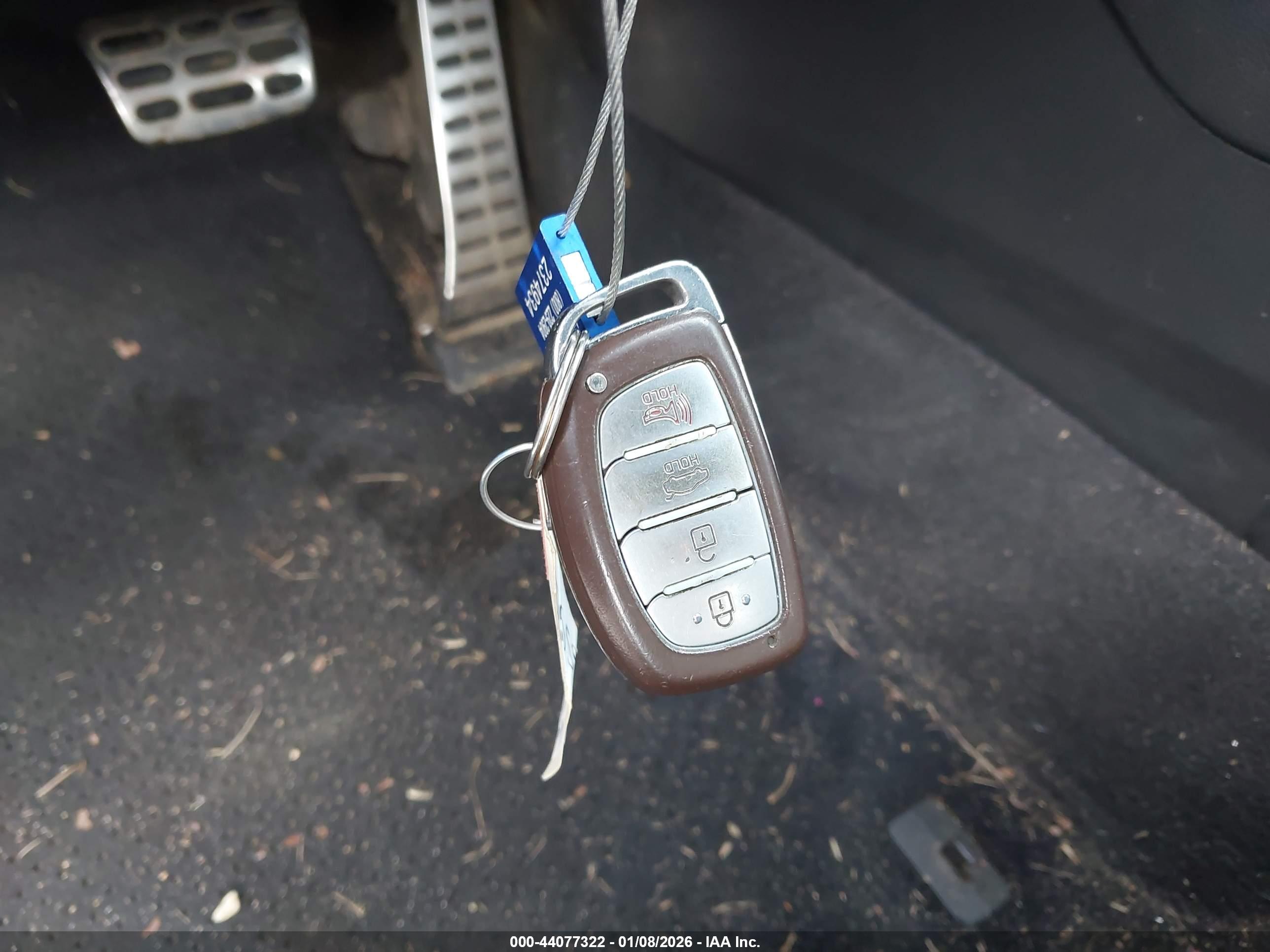 HYUNDAI SONATA image 11