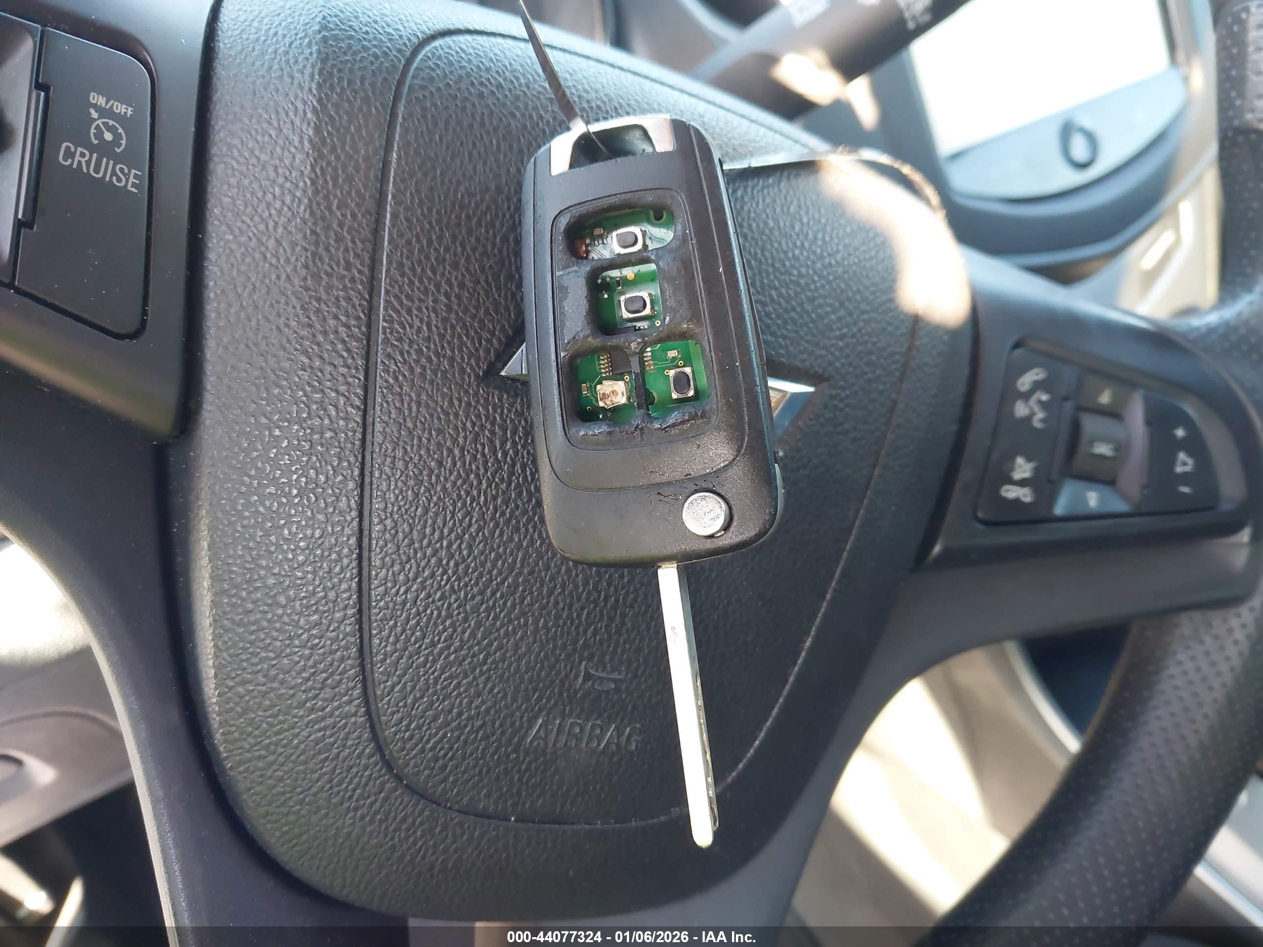 CHEVROLET TRAX image 11