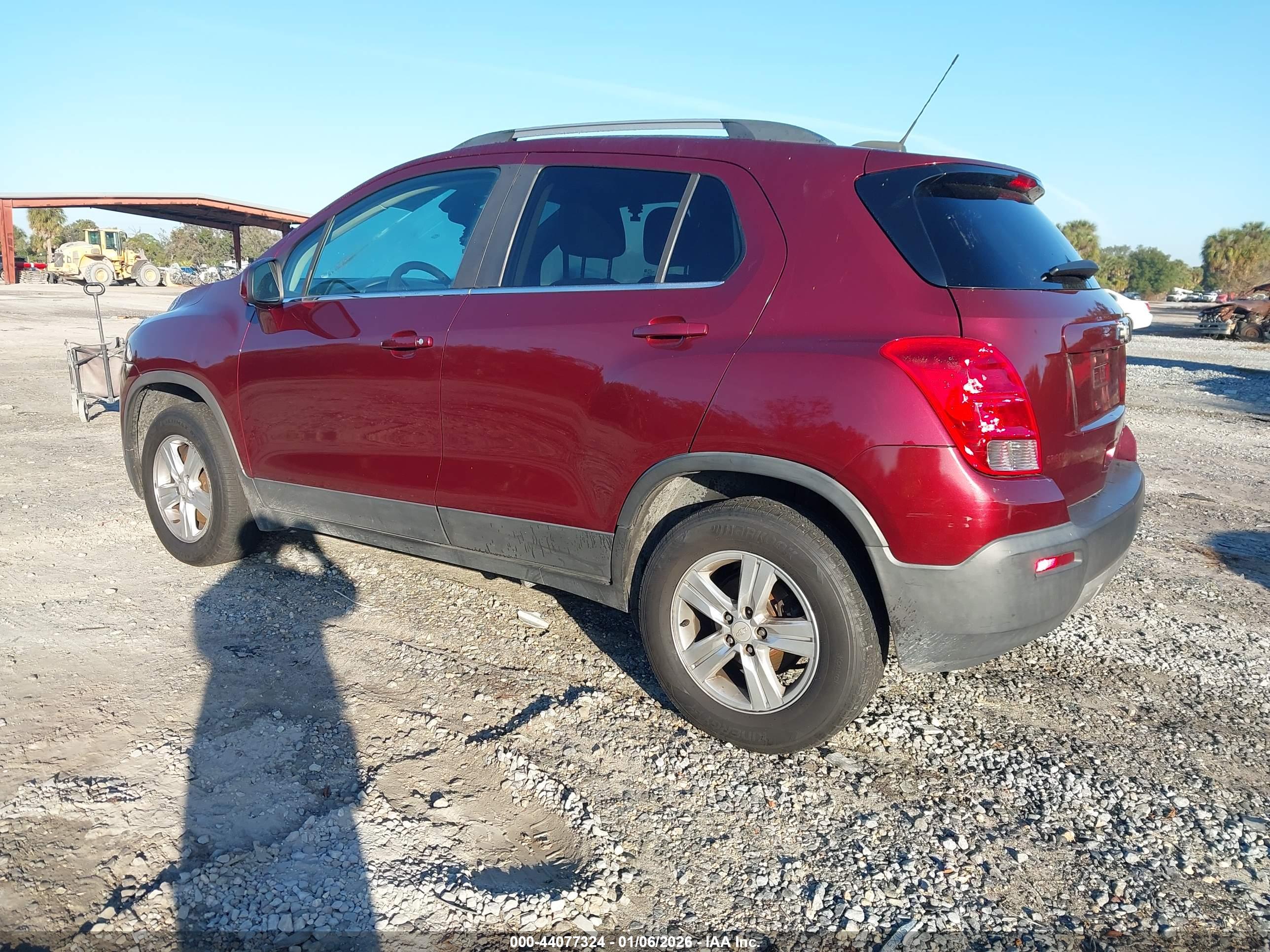 CHEVROLET TRAX image 3