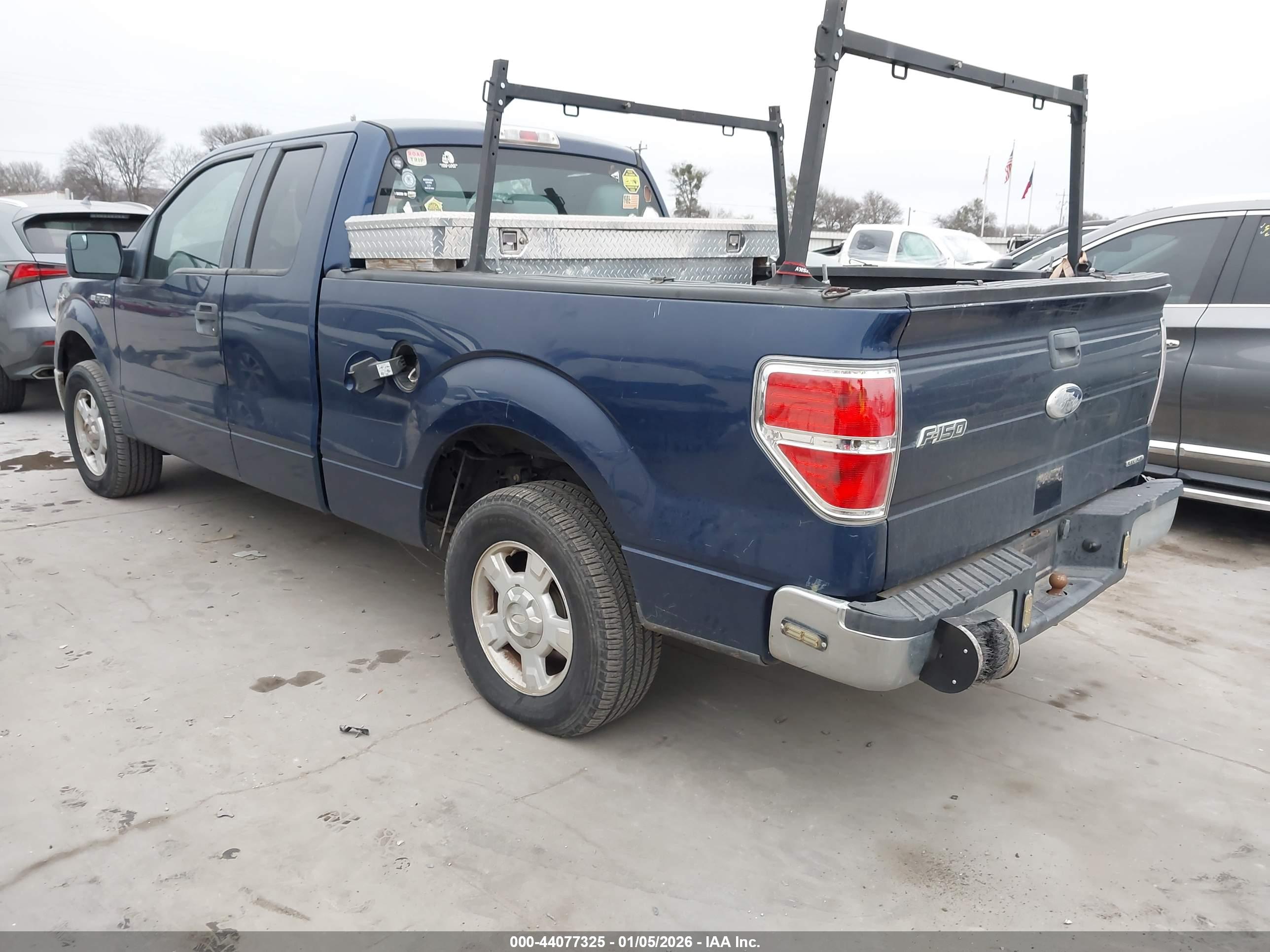 FORD F-150 image 3