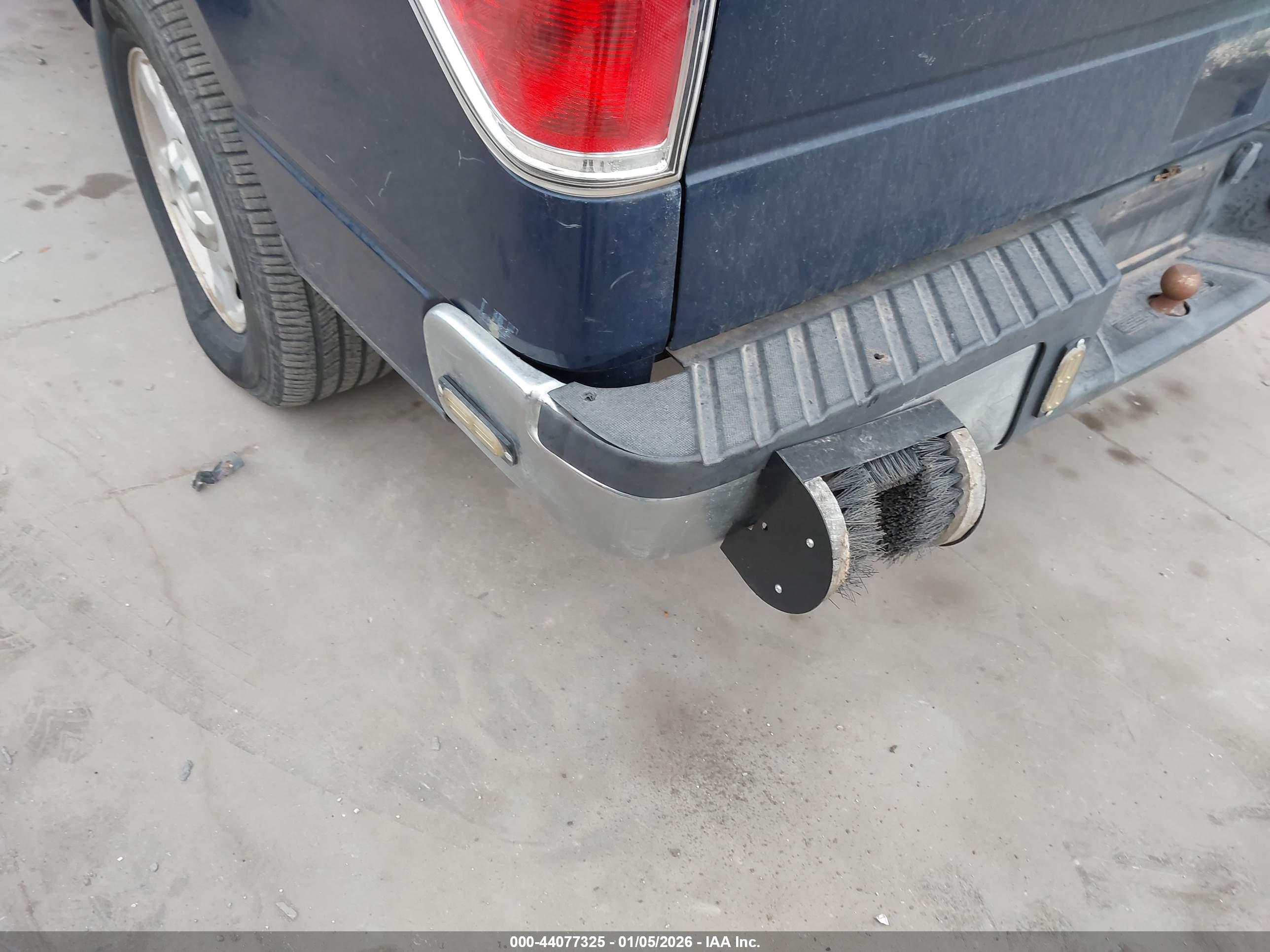 FORD F-150 image 6