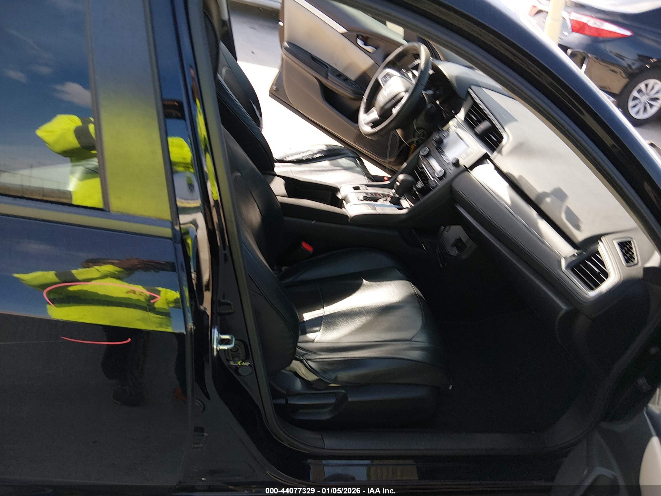 HONDA CIVIC image 5