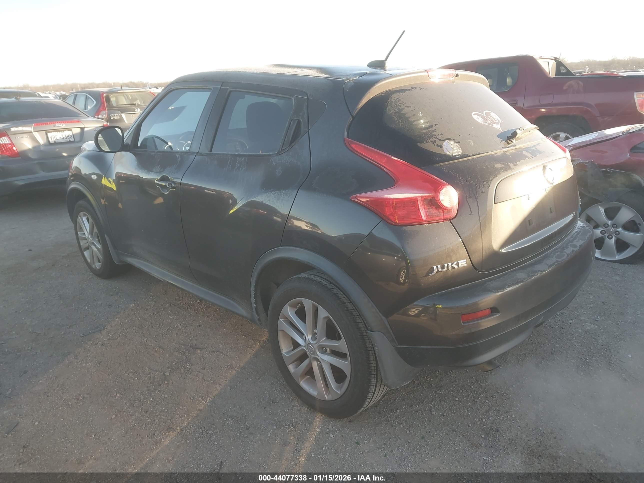 NISSAN JUKE image 3