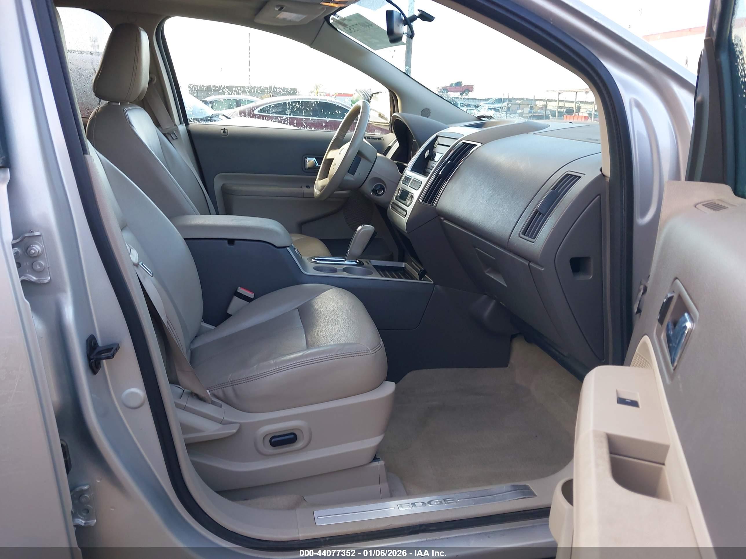 FORD EDGE image 5