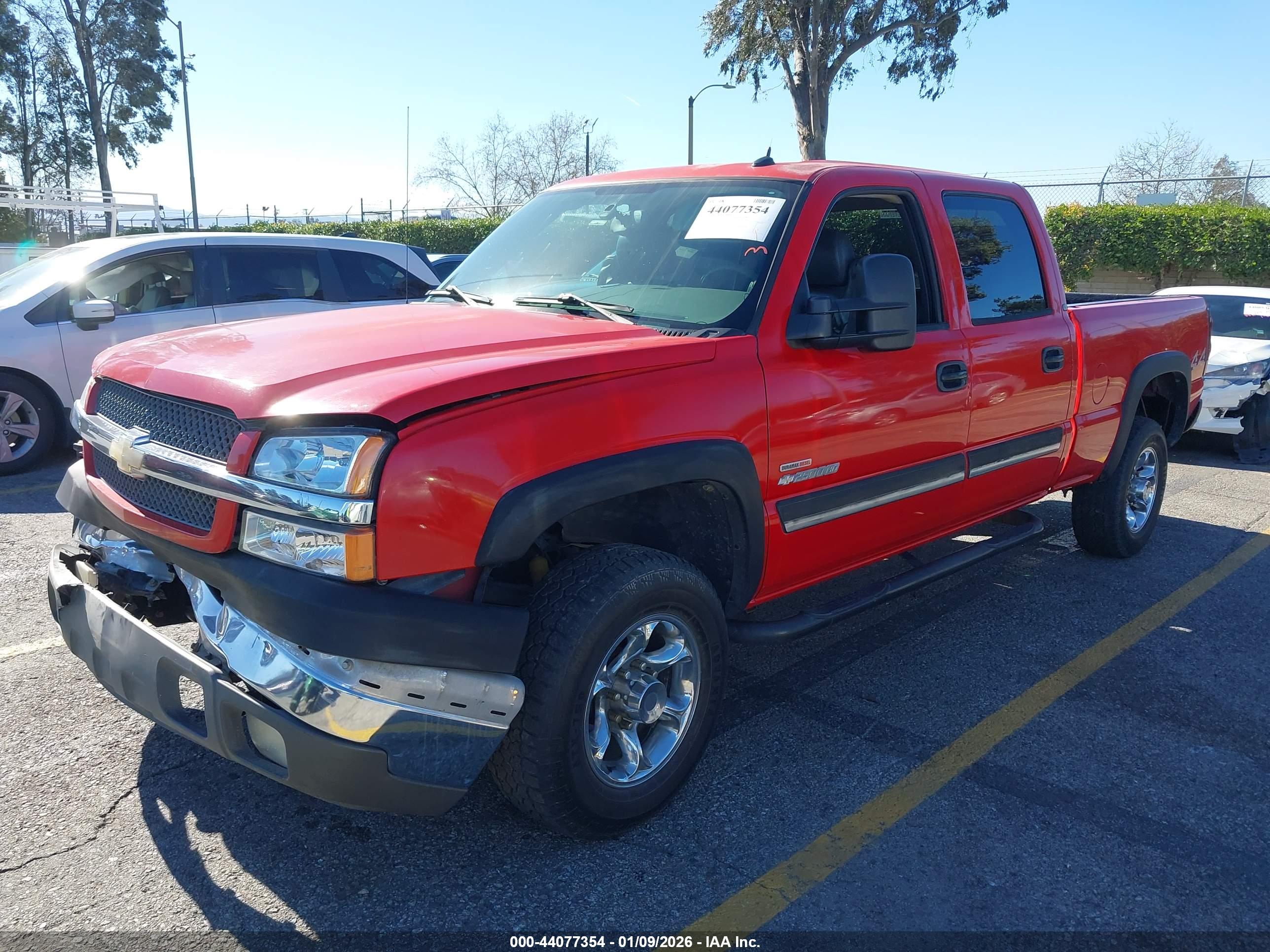 CHEVROLET SILVERADO image 2