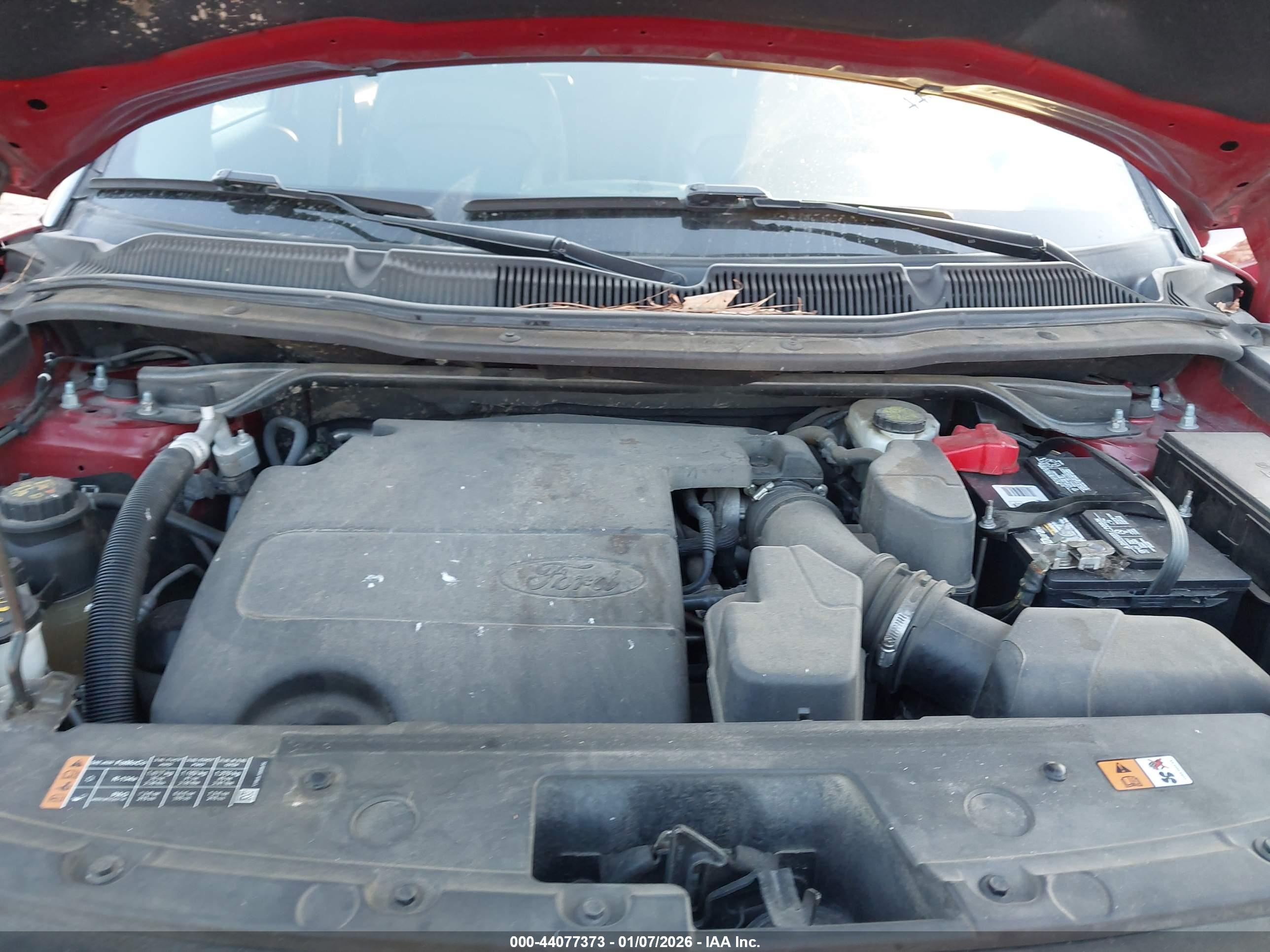 FORD EXPLORER image 10