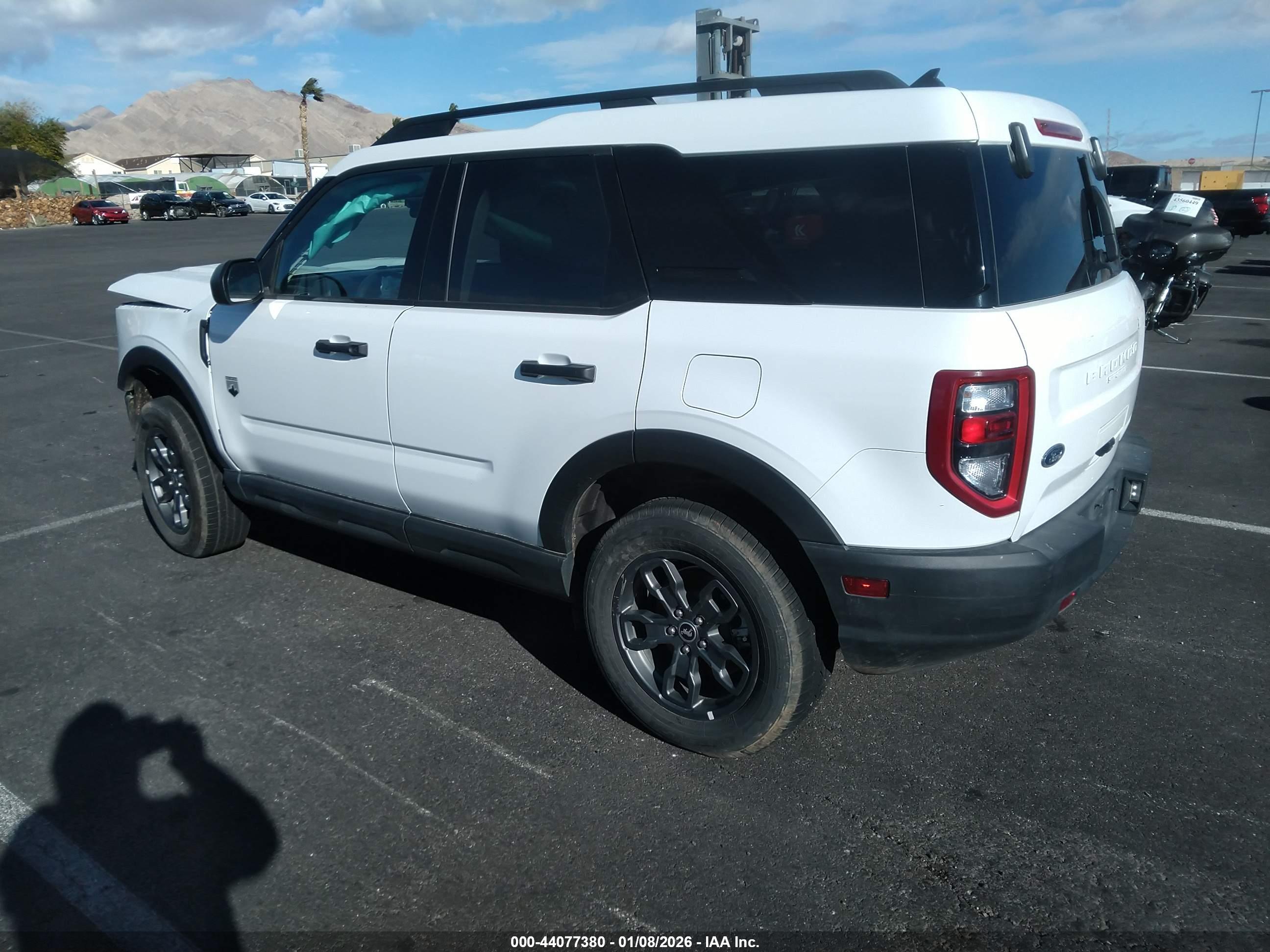 FORD BRONCO image 3