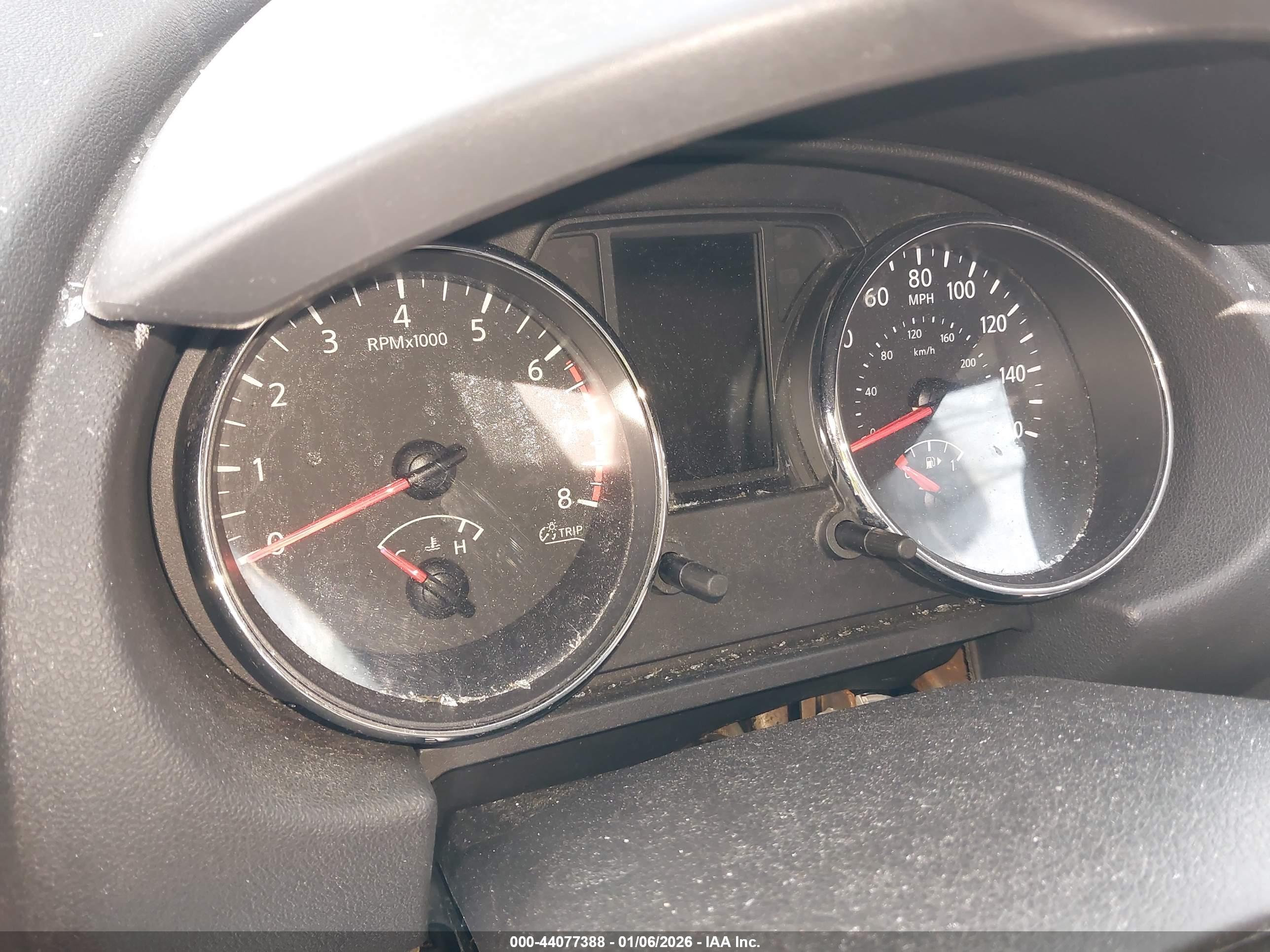 NISSAN ROGUE image 7