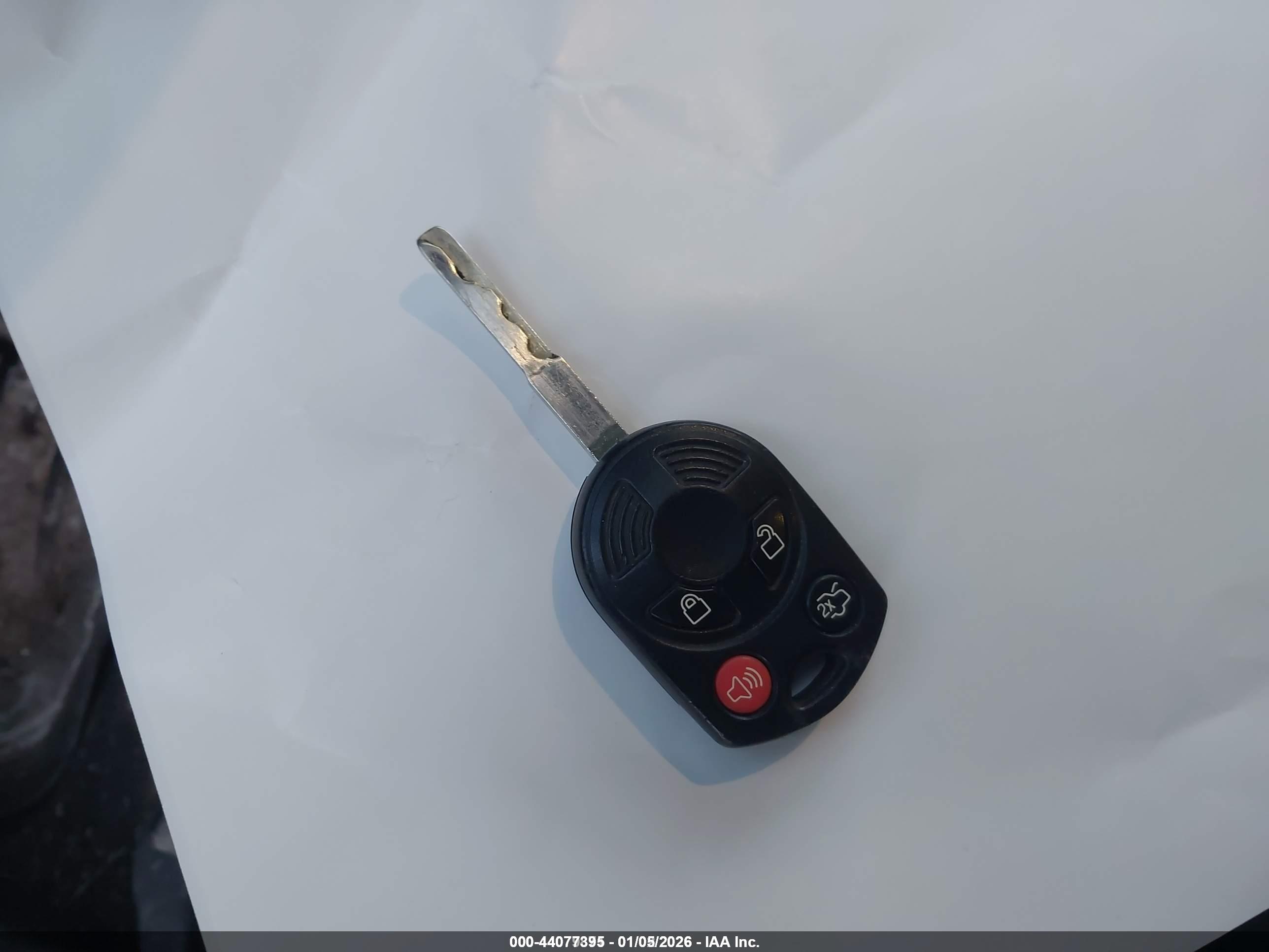 FORD ESCAPE image 11