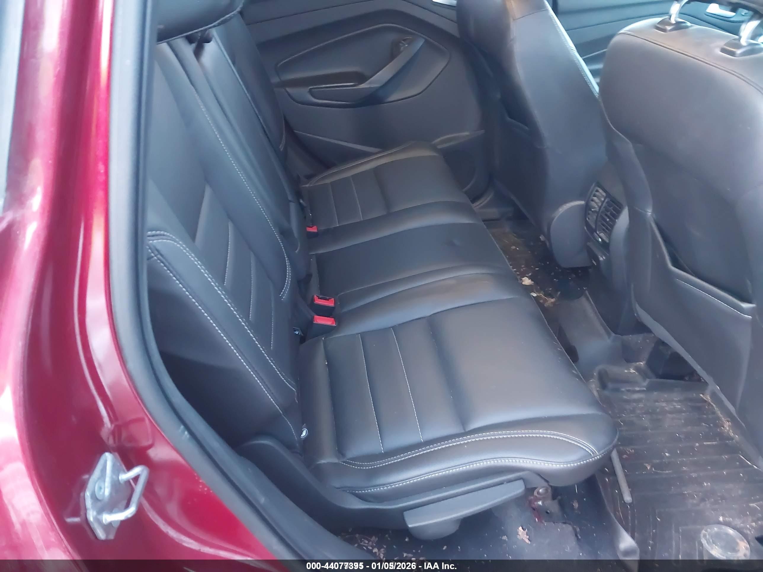 FORD ESCAPE image 8