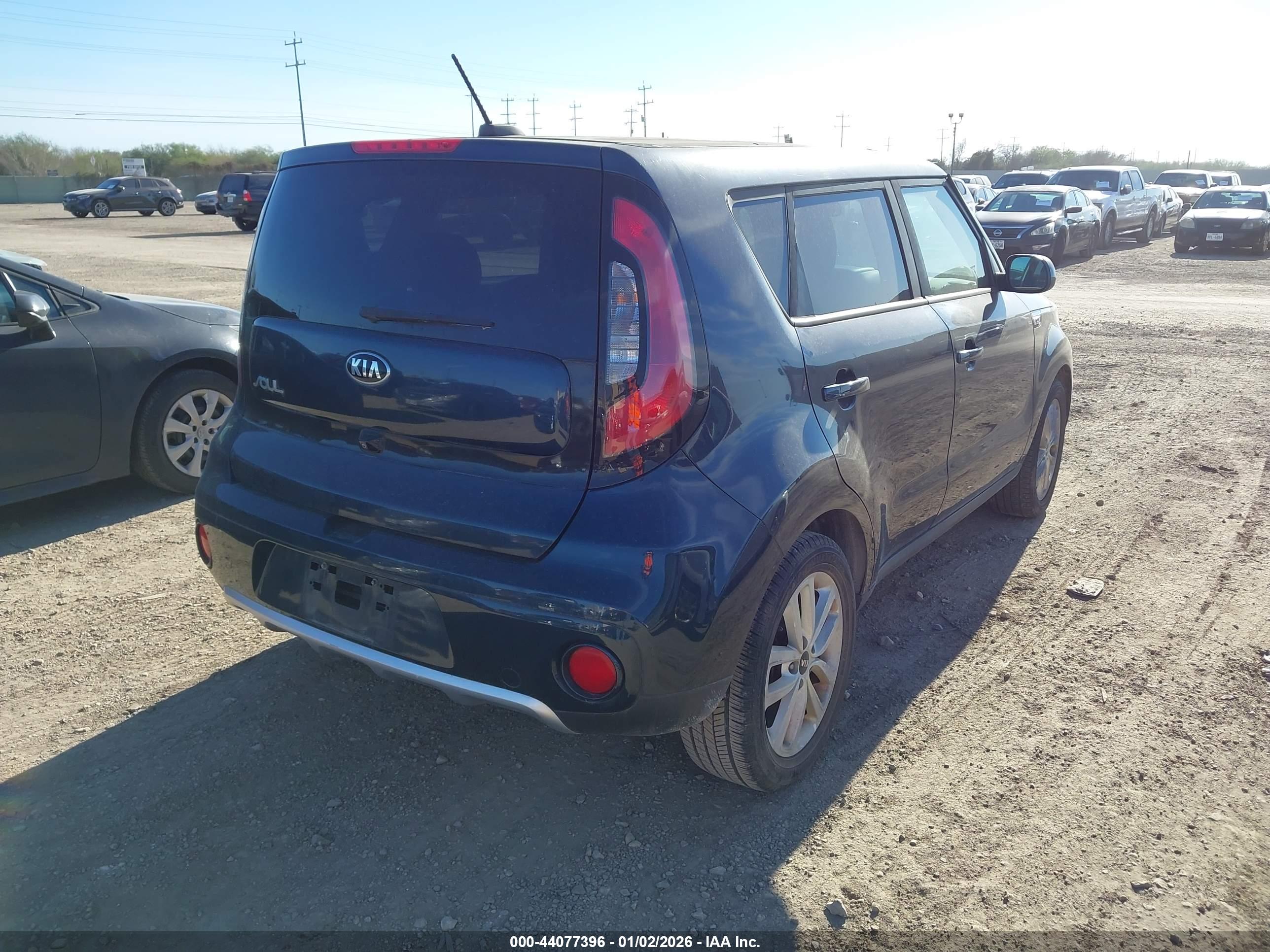 KIA SOUL image 4