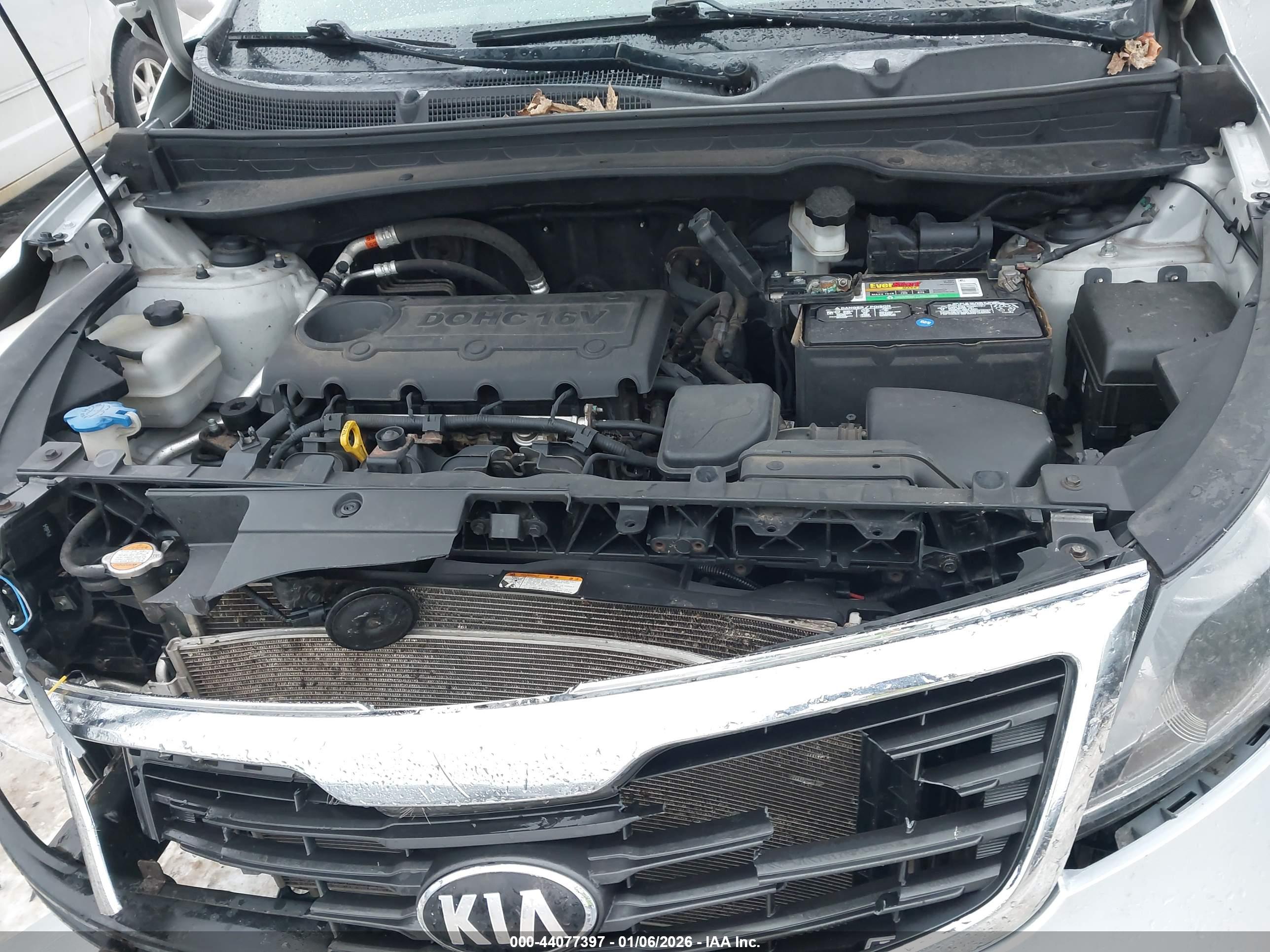 KIA SPORTAGE image 10