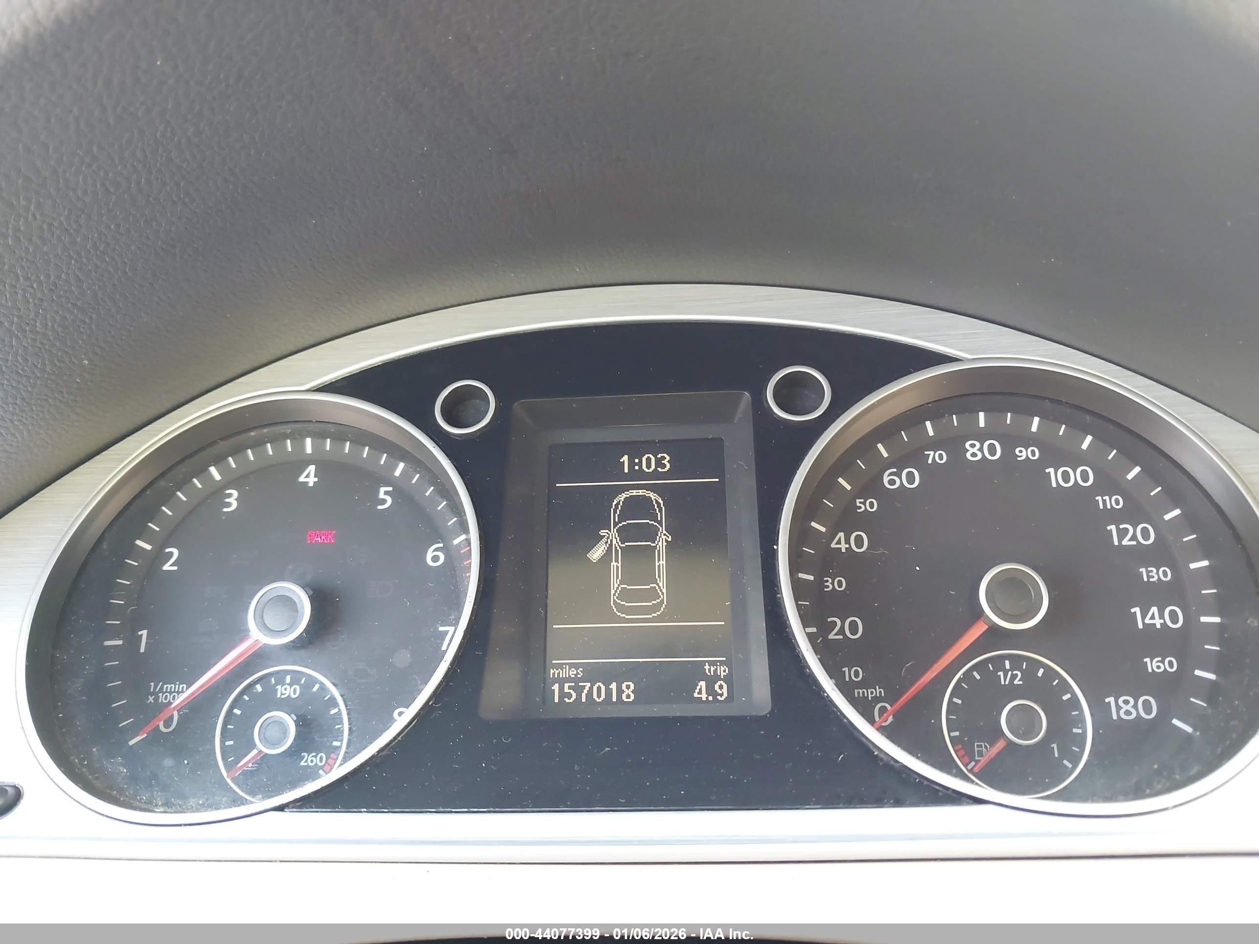 VOLKSWAGEN CC image 7