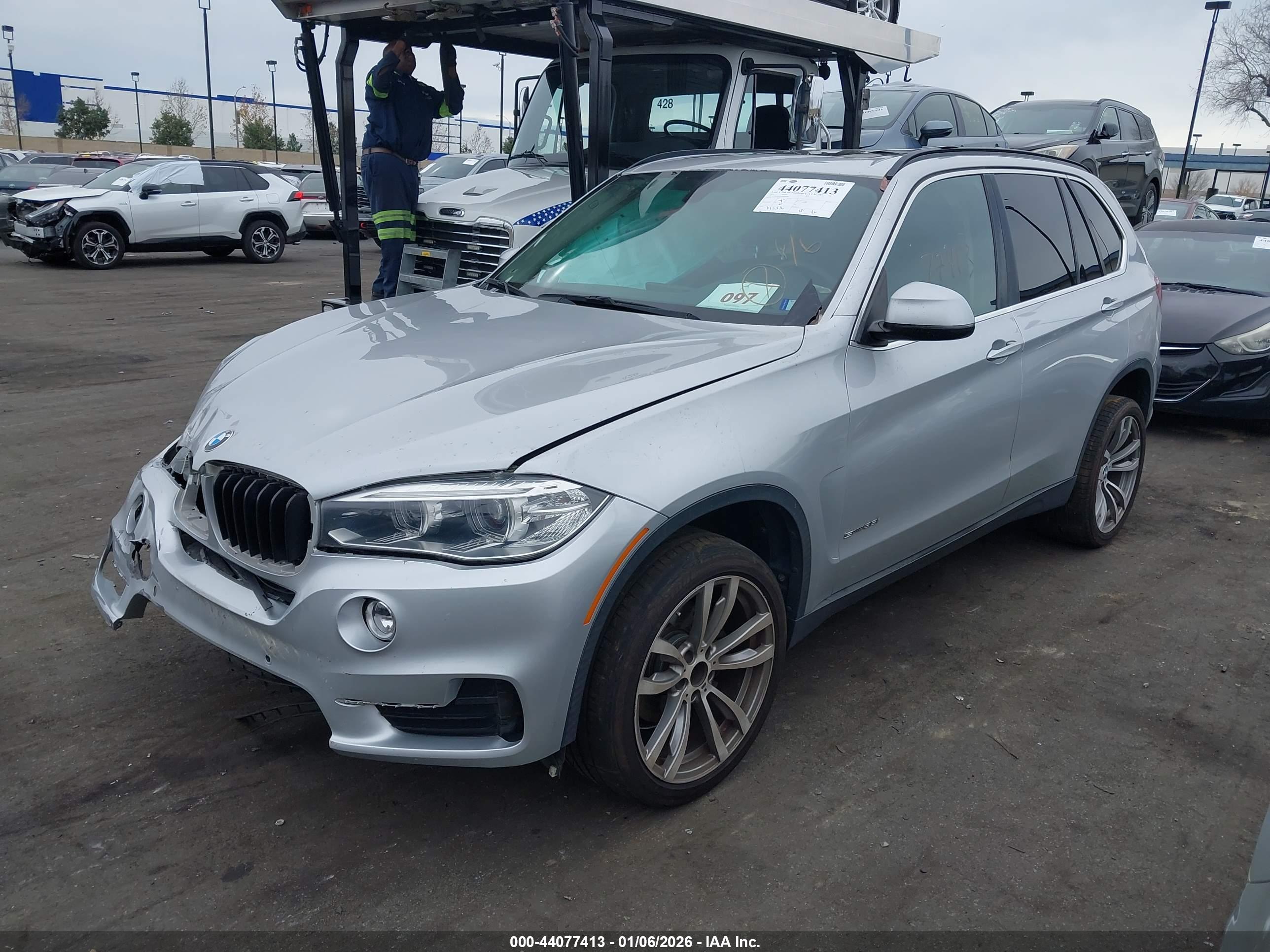 BMW X5 image 2