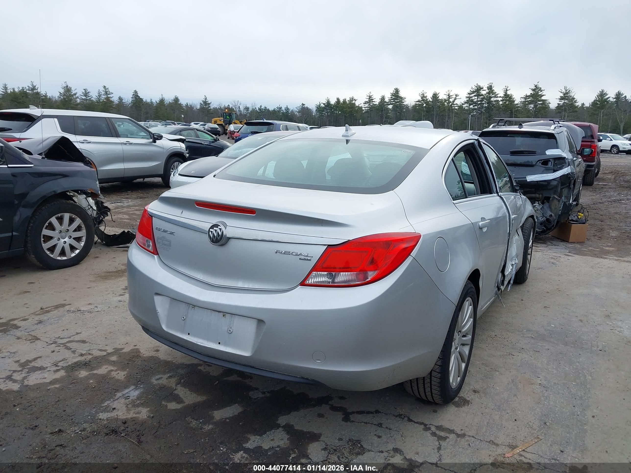 BUICK REGAL image 4