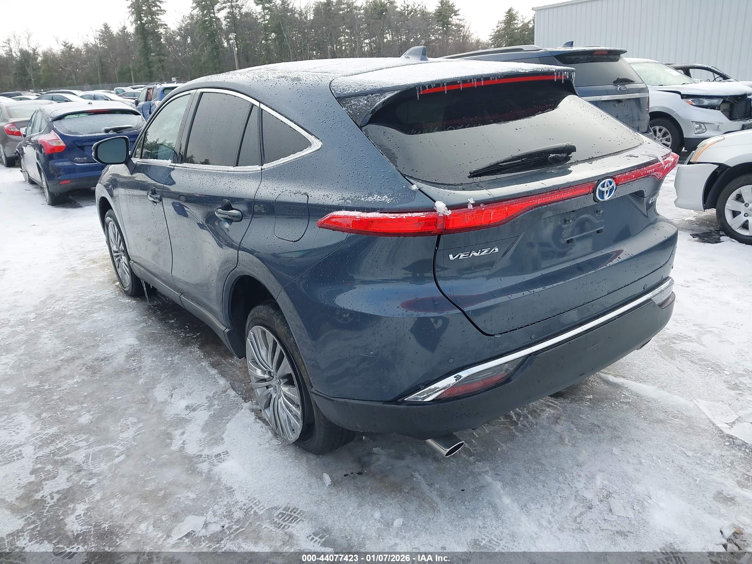 TOYOTA VENZA image 3