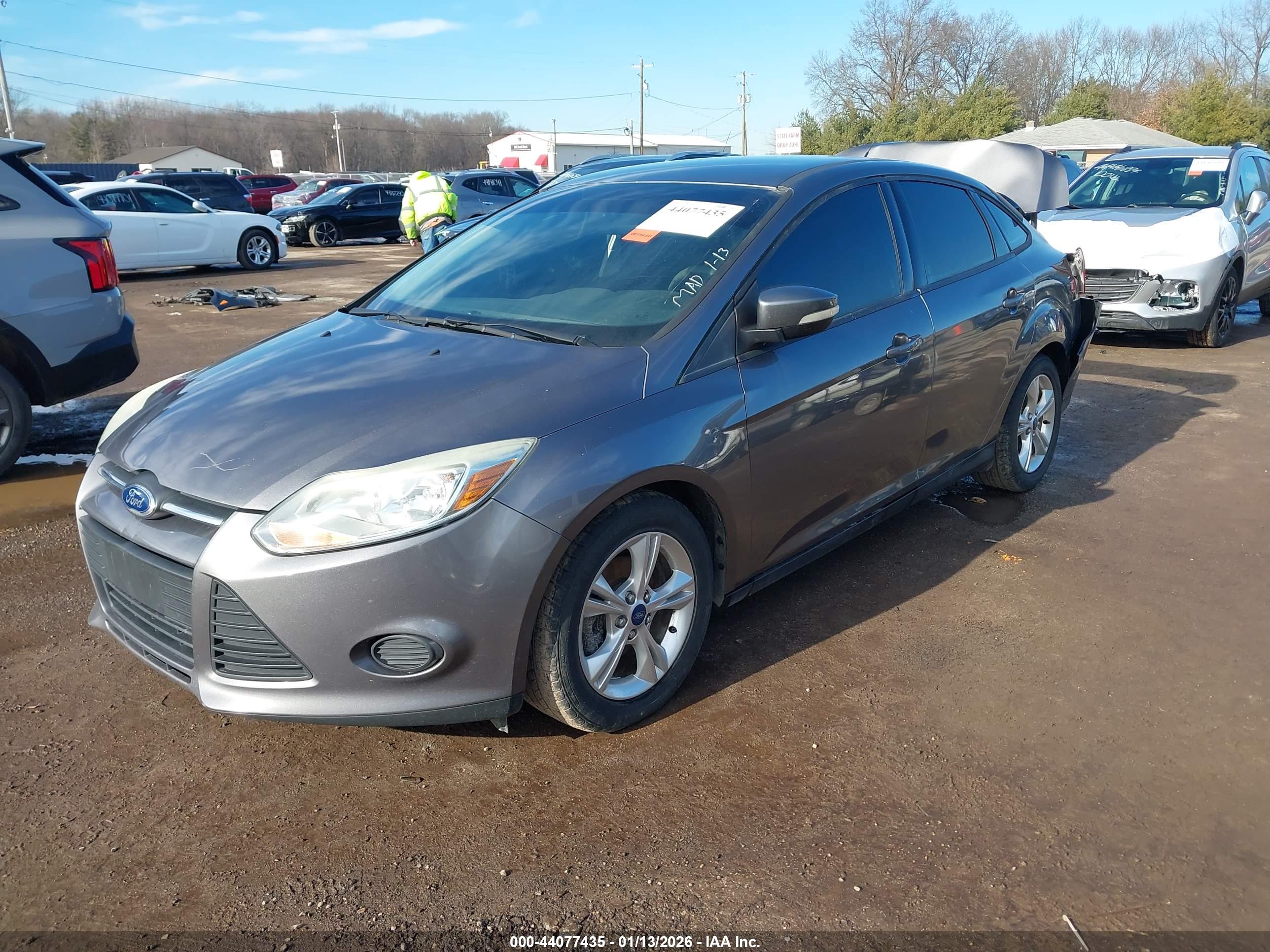 FORD FOCUS image 2
