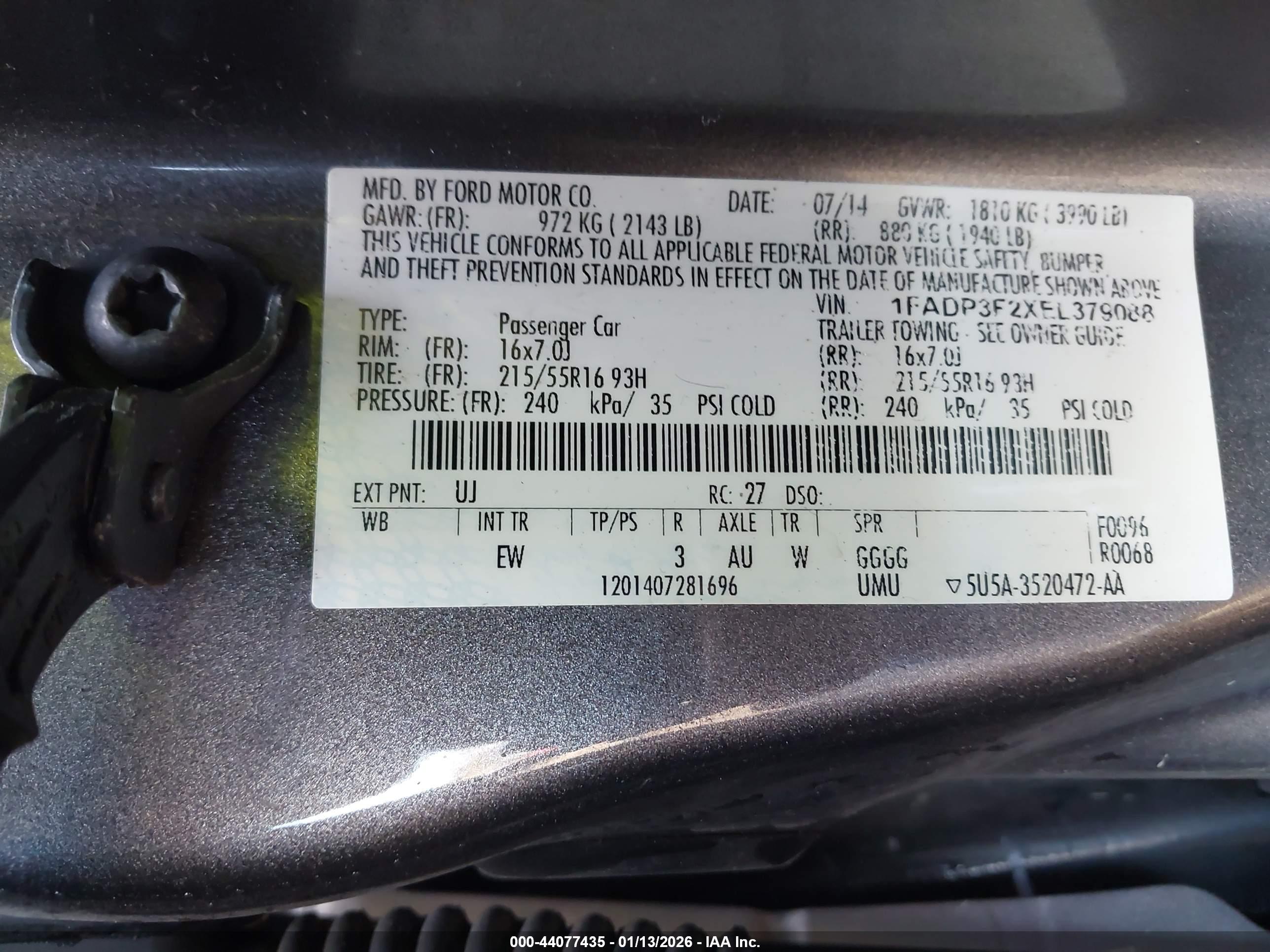 FORD FOCUS image 9