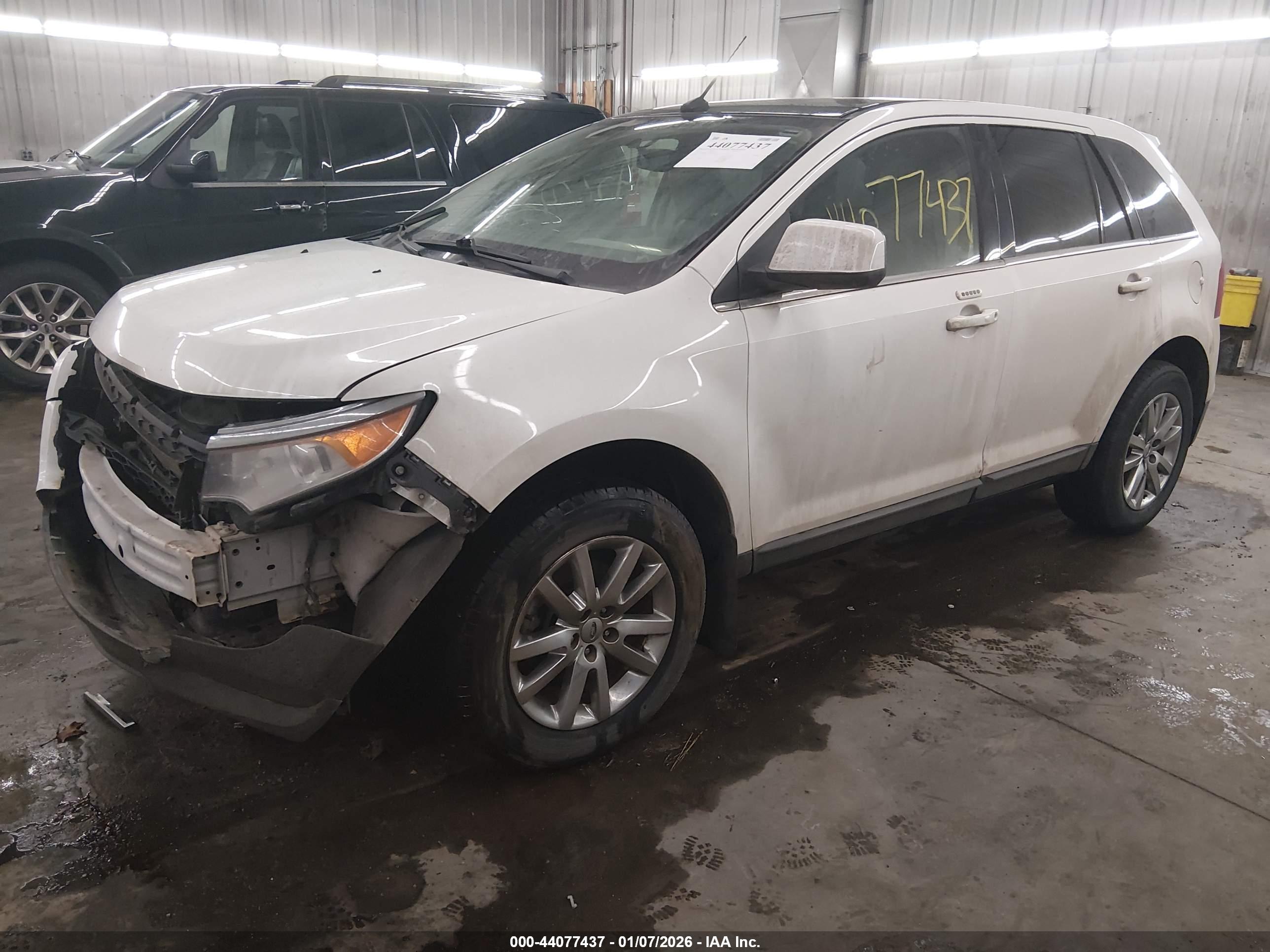 FORD EDGE image 2