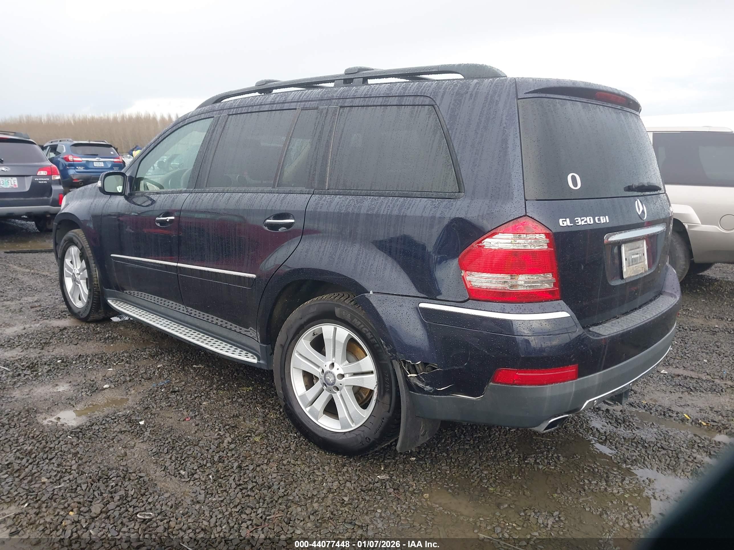 MERCEDES-BENZ GL image 3