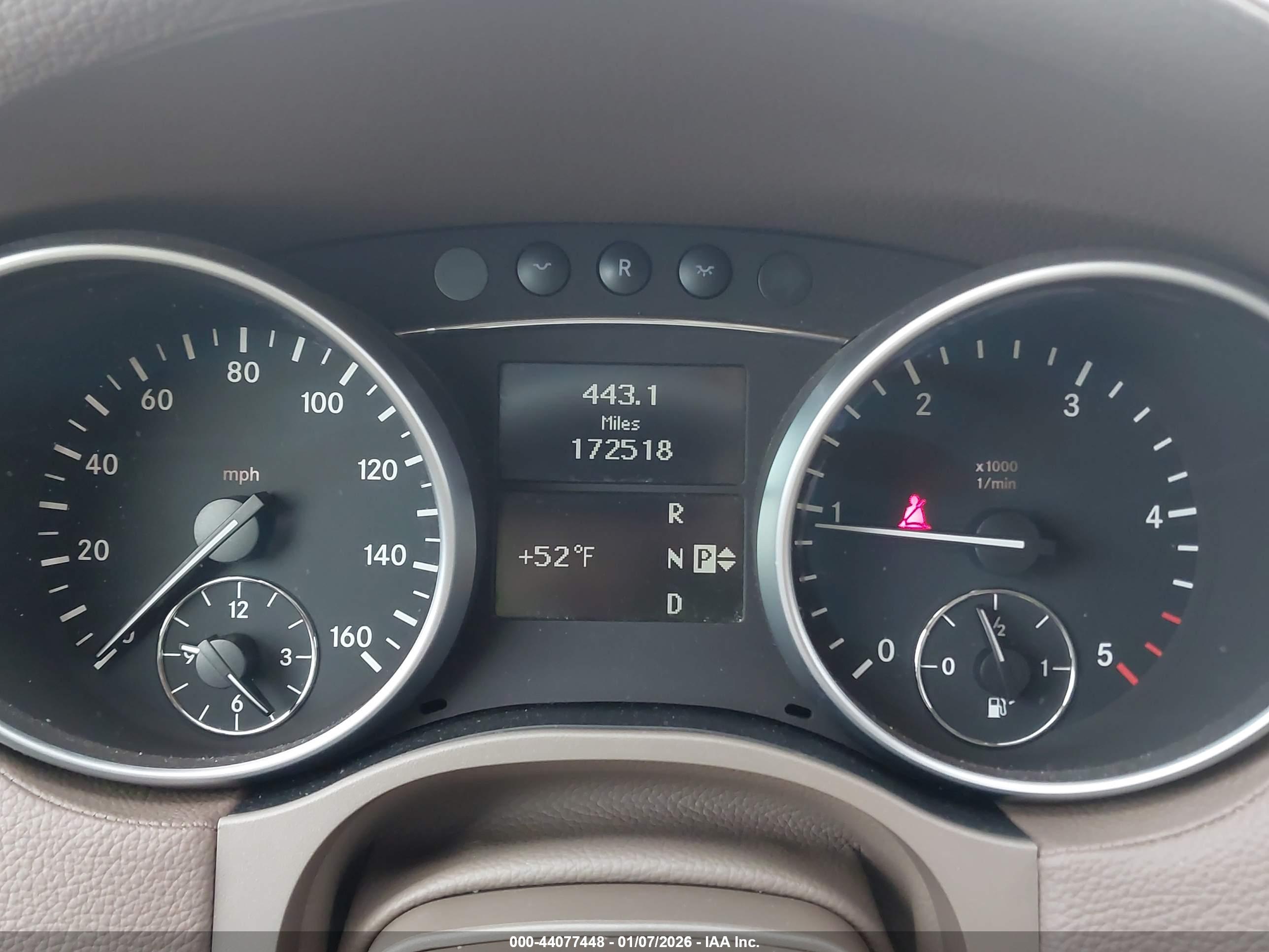 MERCEDES-BENZ GL image 7