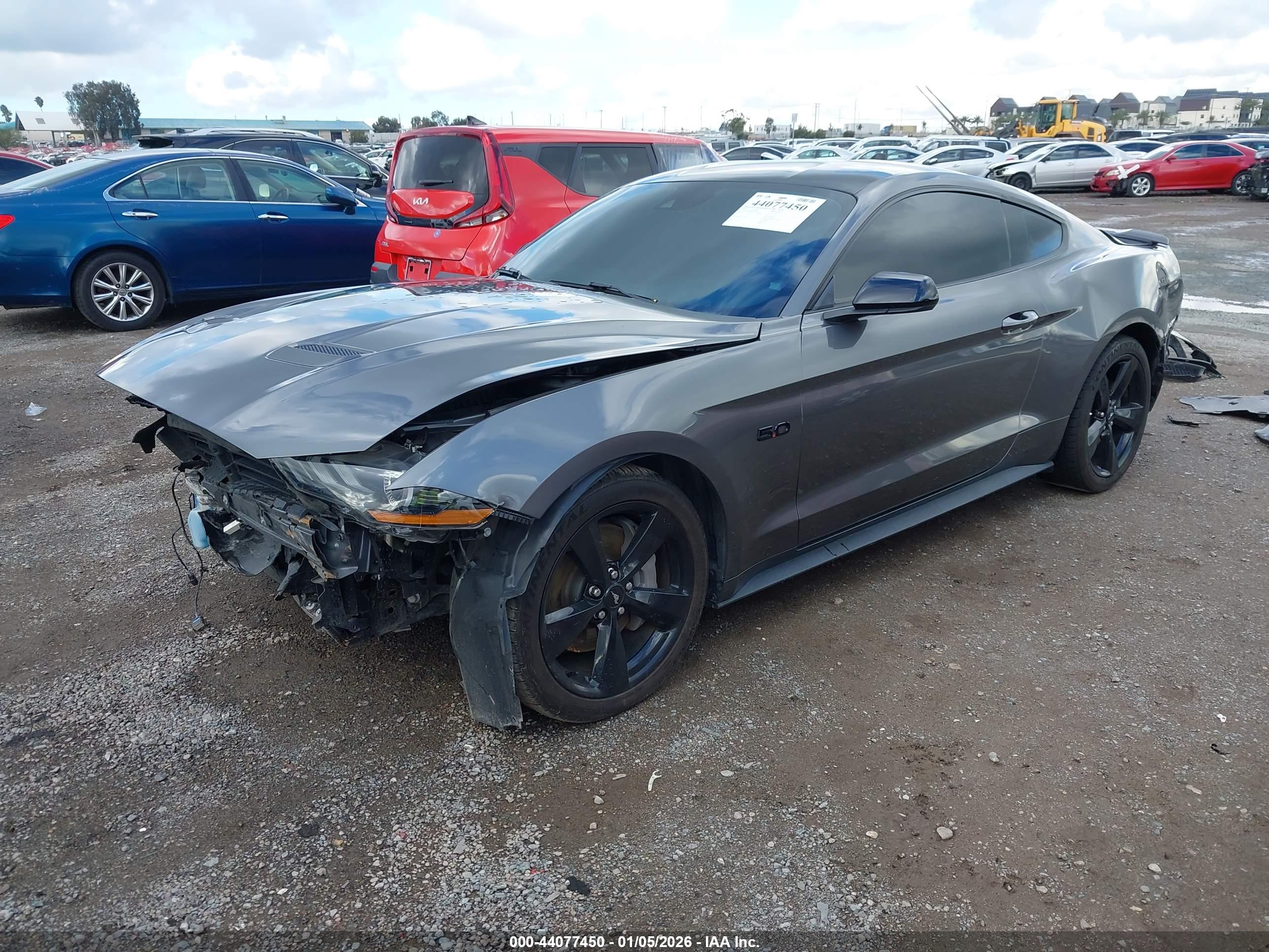 FORD MUSTANG image 2
