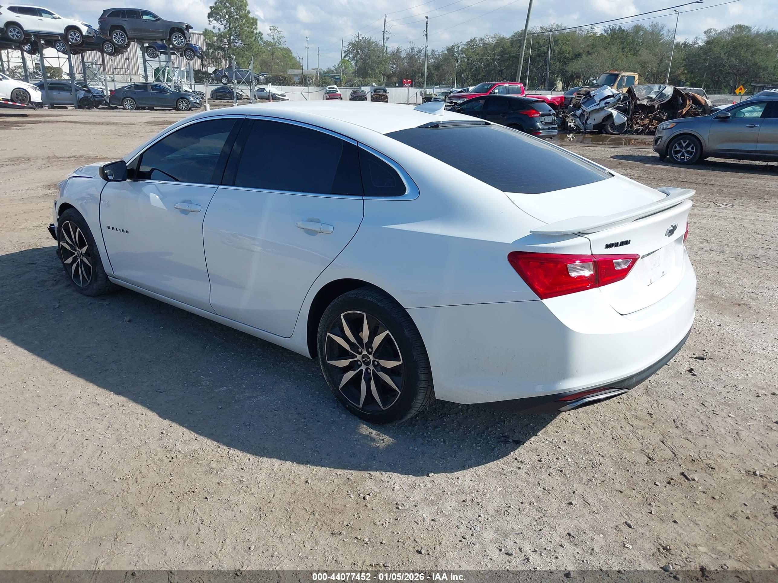 CHEVROLET MALIBU image 3