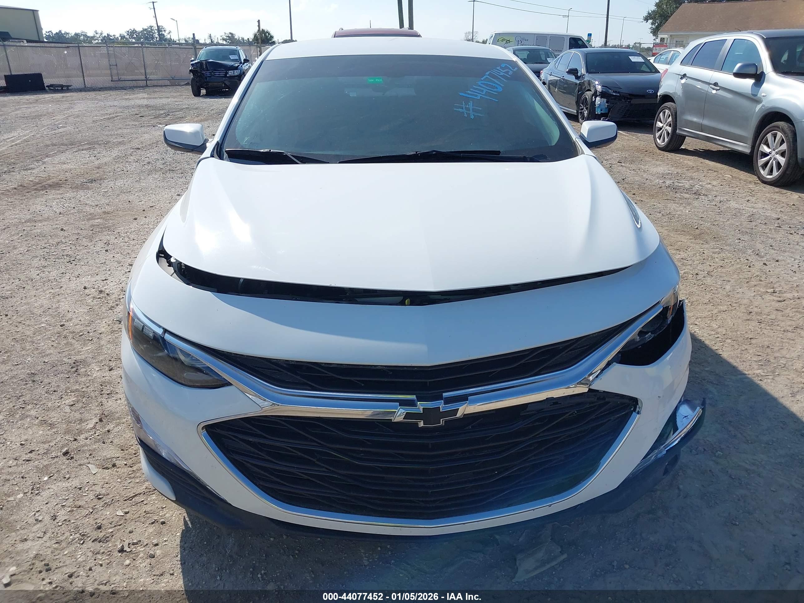 CHEVROLET MALIBU image 6