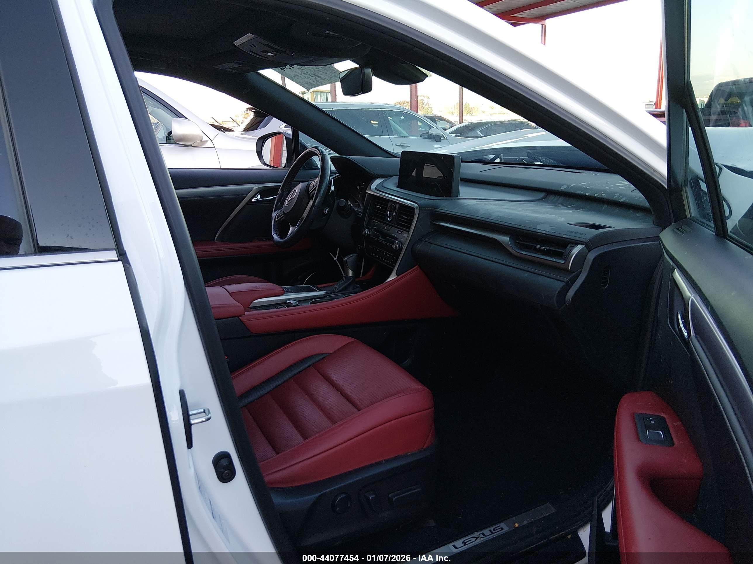 LEXUS RX image 5