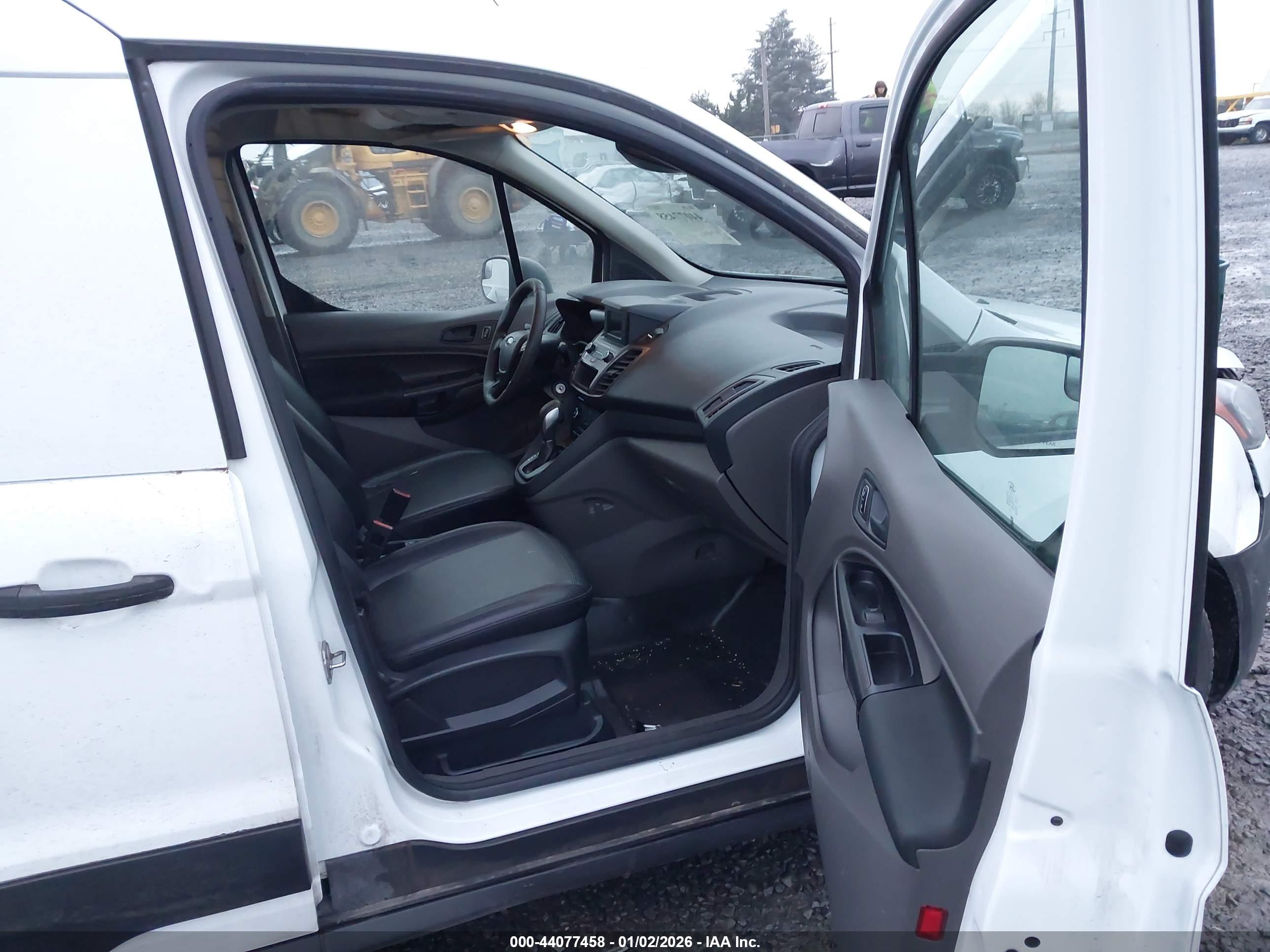 FORD TRANSIT image 5