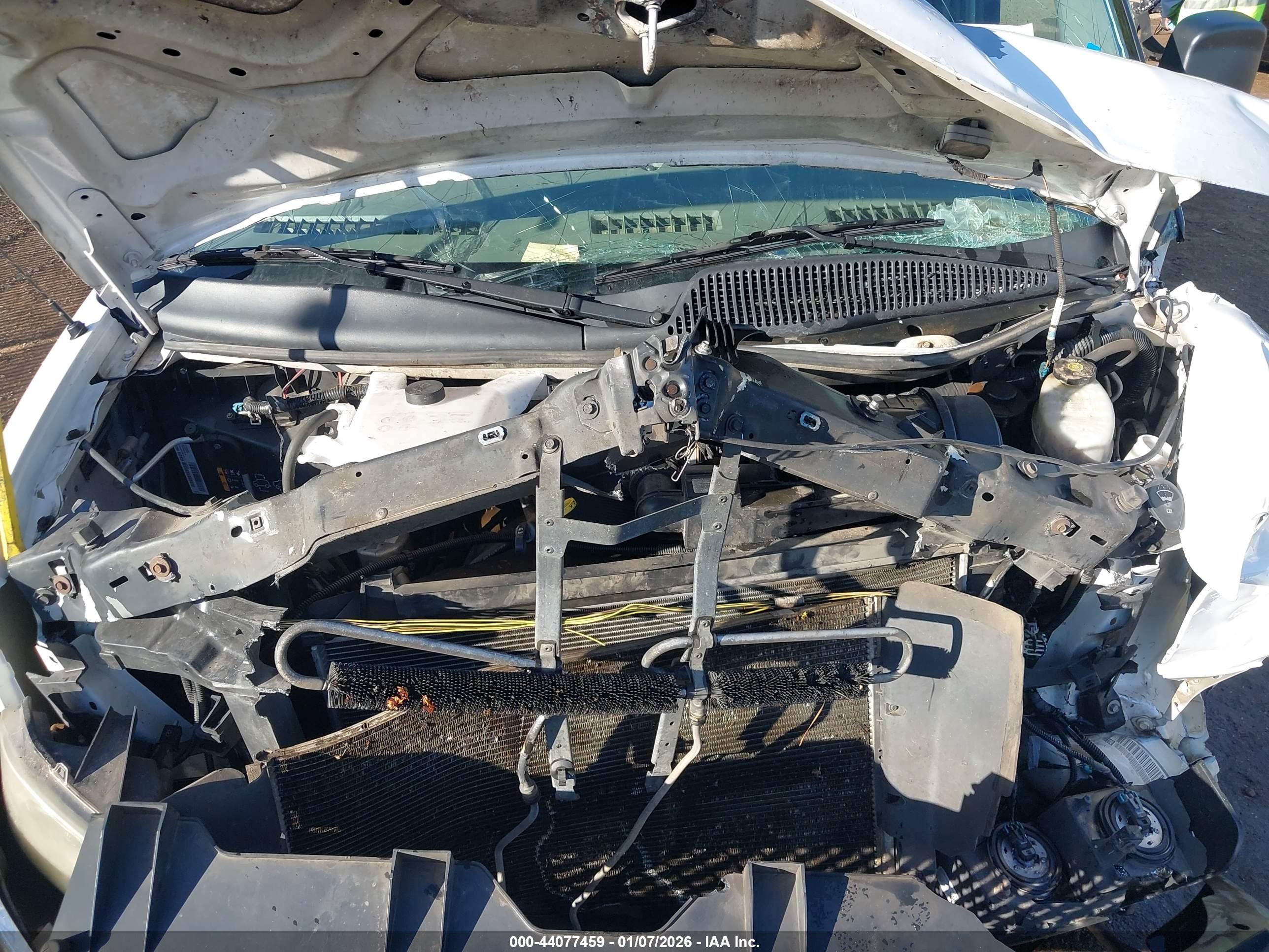 CHEVROLET EXPRESS image 10