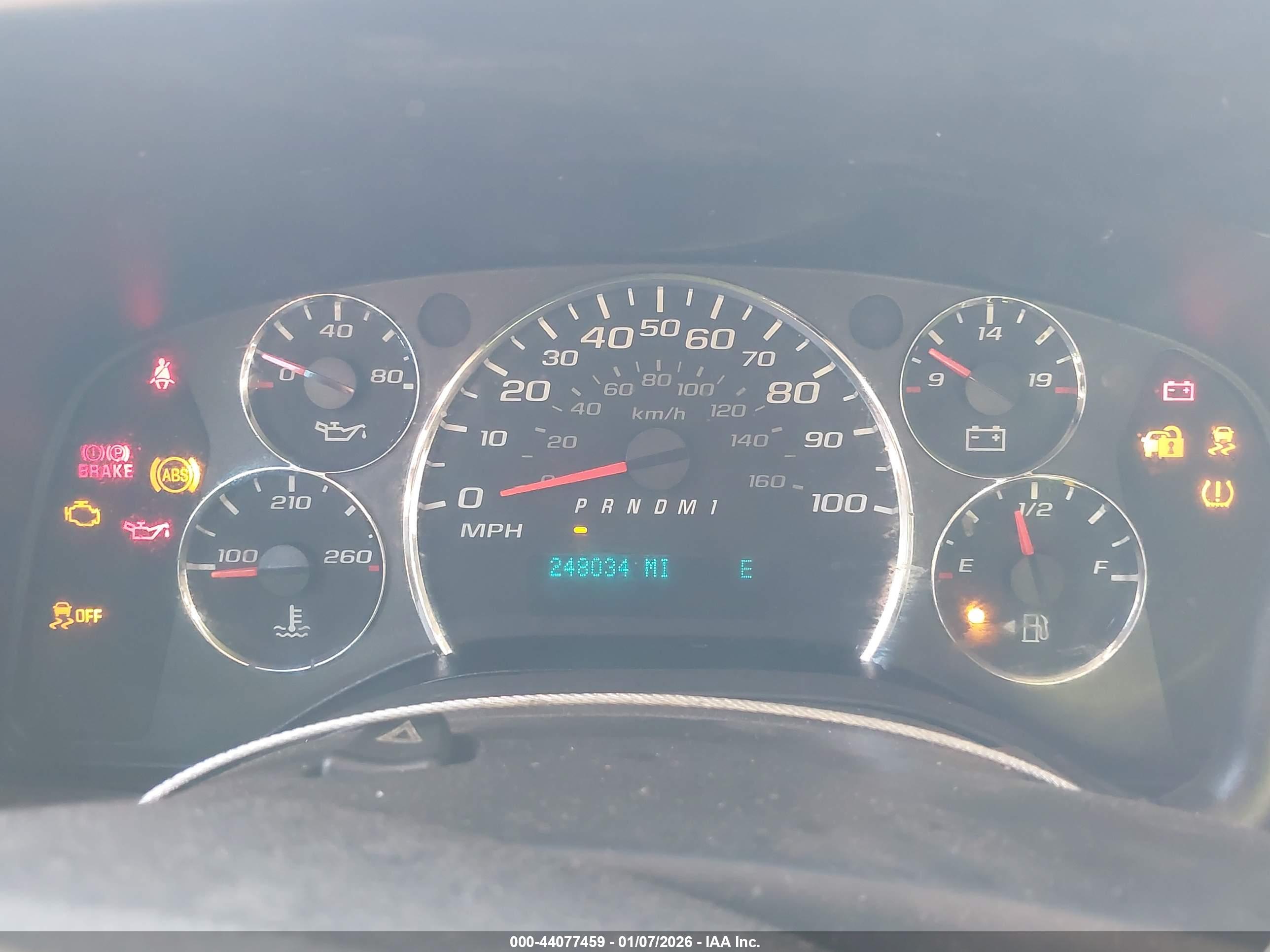 CHEVROLET EXPRESS image 7