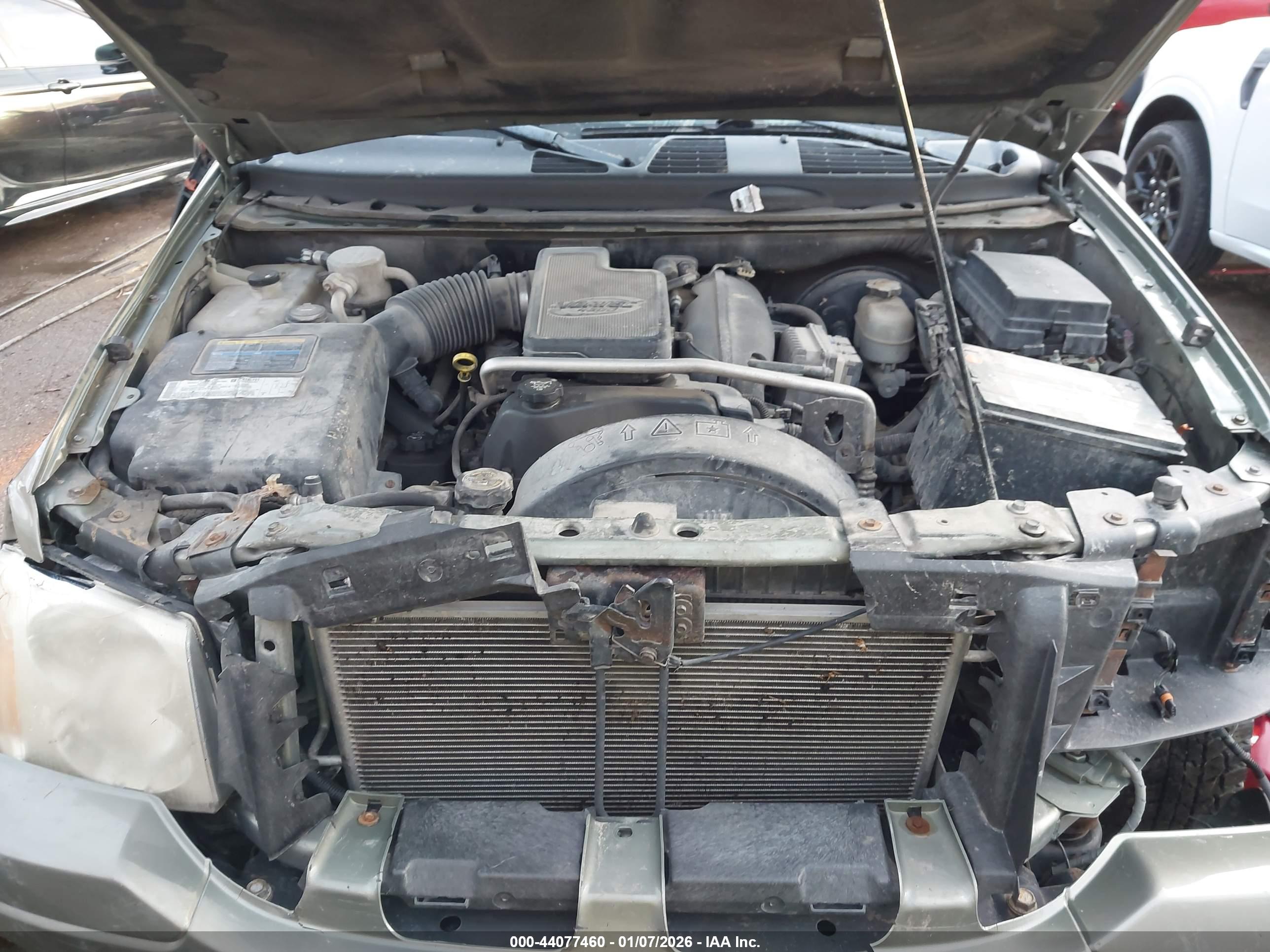 GMC ENVOY image 10