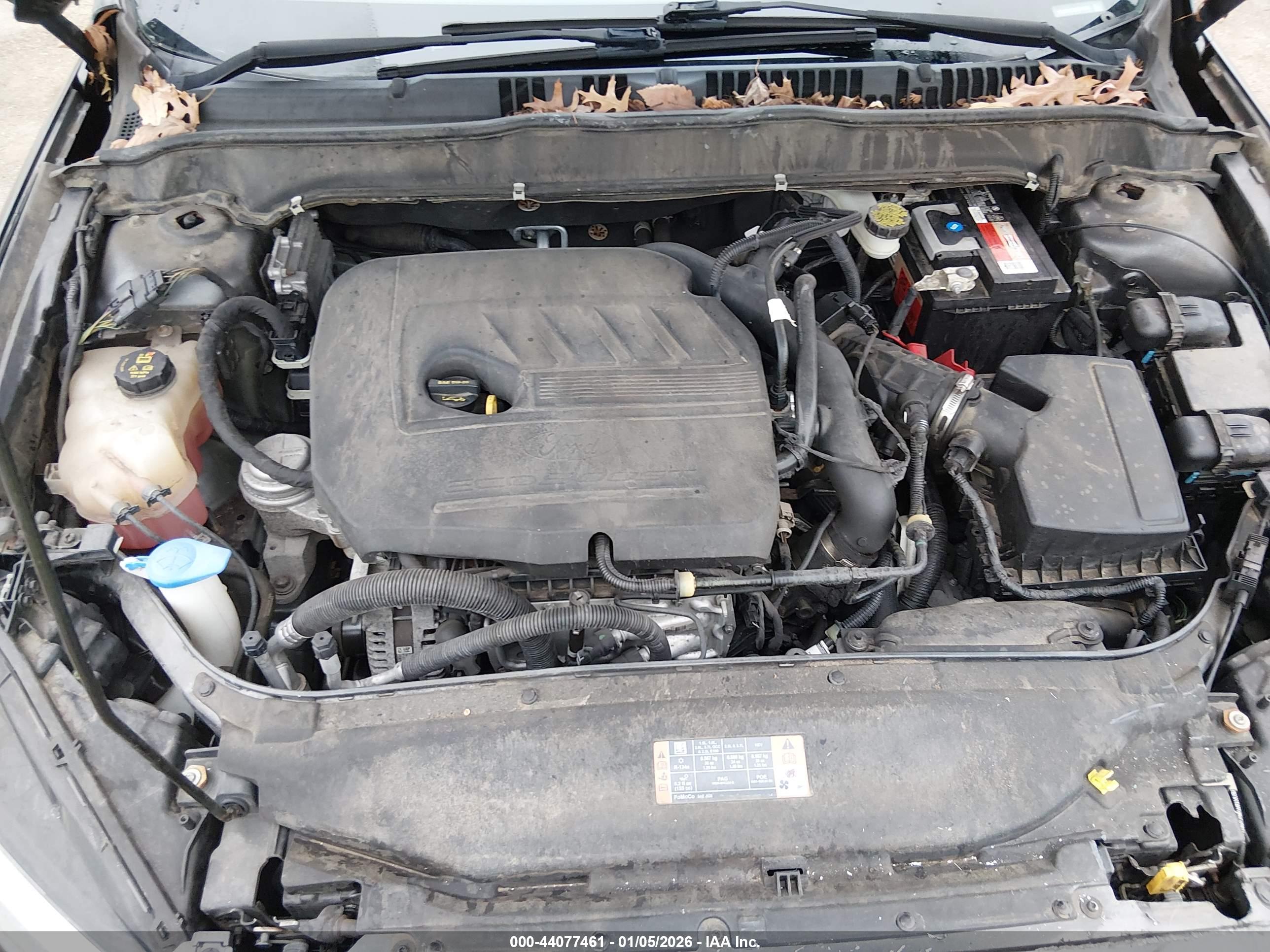 FORD FUSION image 10