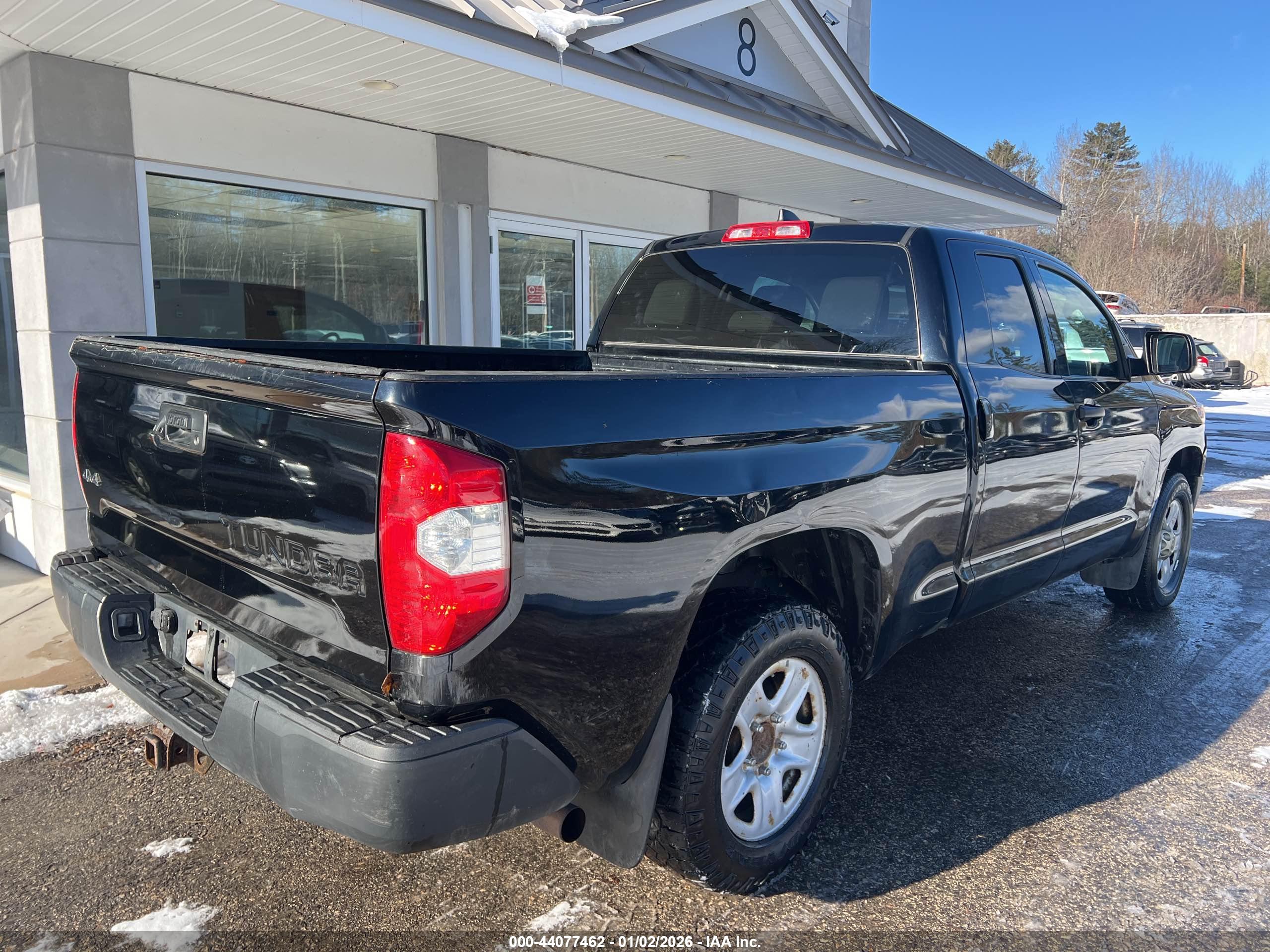 TOYOTA TUNDRA image 4