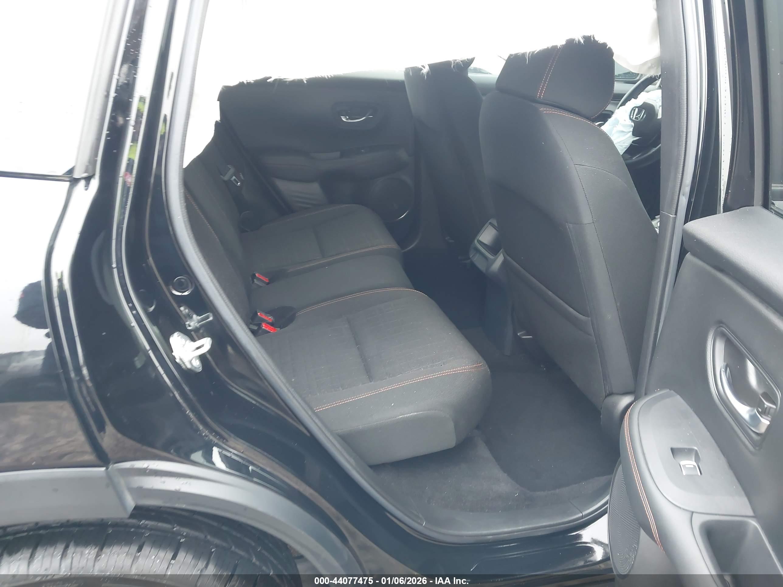 HONDA HR-V image 8
