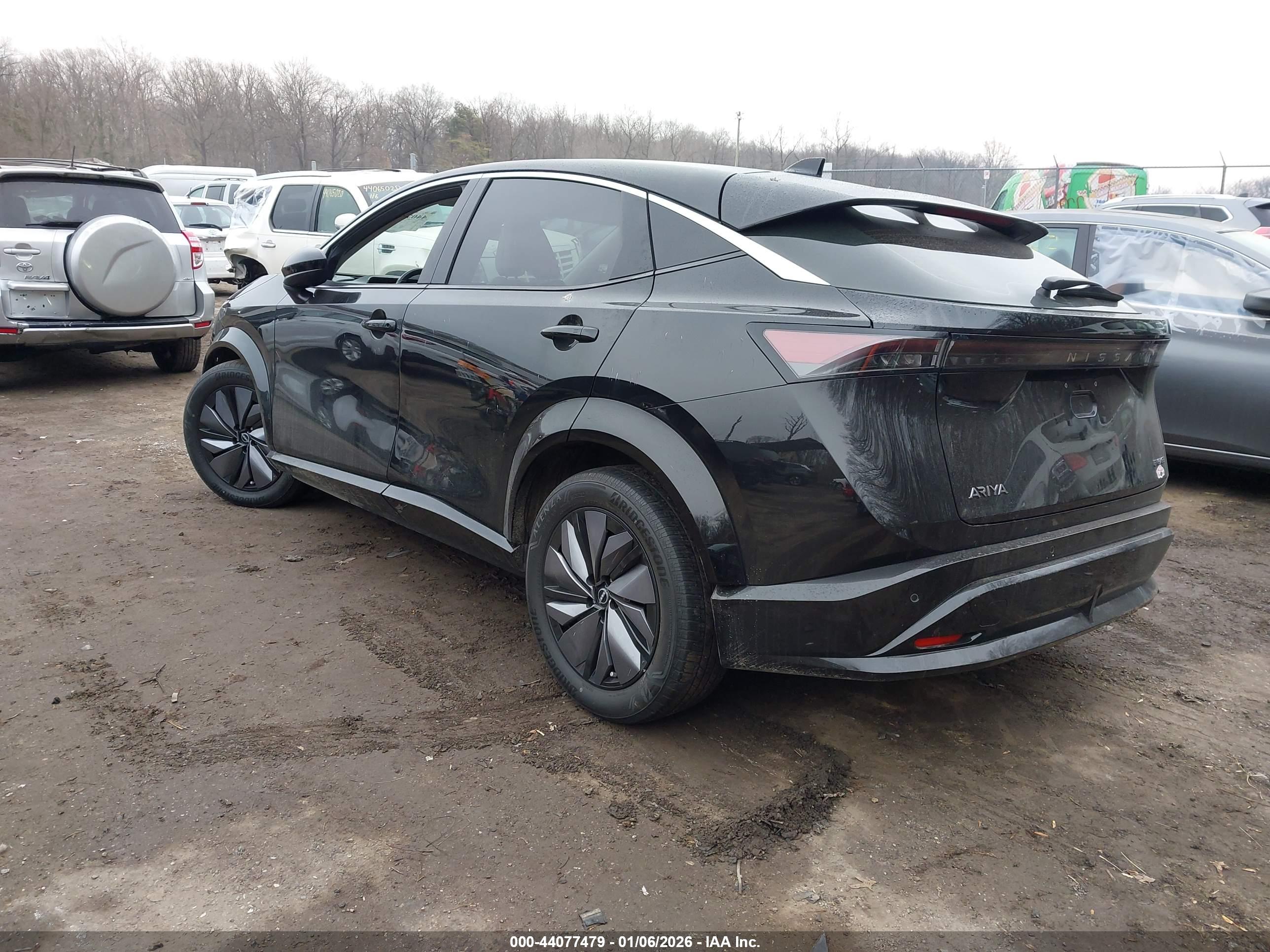 NISSAN ARIYA image 3