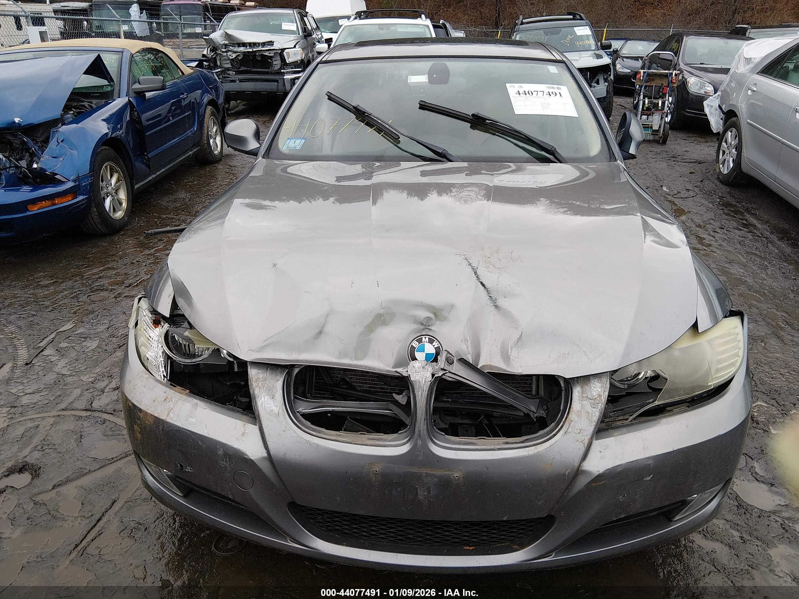 BMW 328I image 6